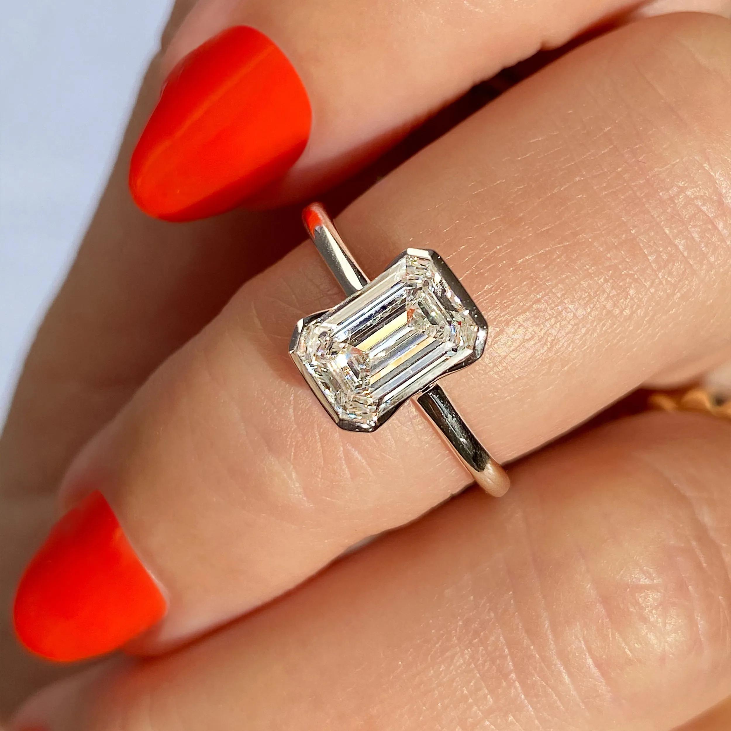 2 CT Emerald Bezel CVD F/VS1 Diamond Engagement Ring 24