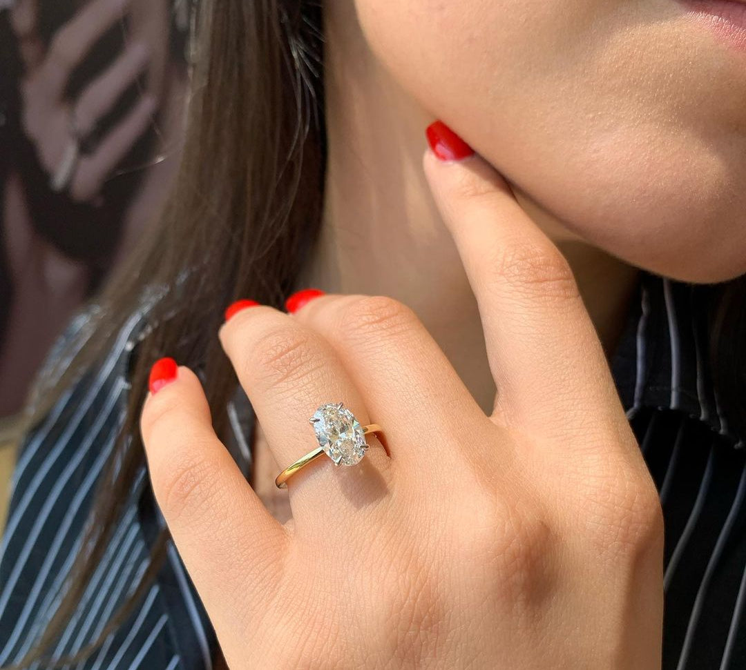 1.33 CT Oval Solitaire Style Moissanite Engagement Ring 2