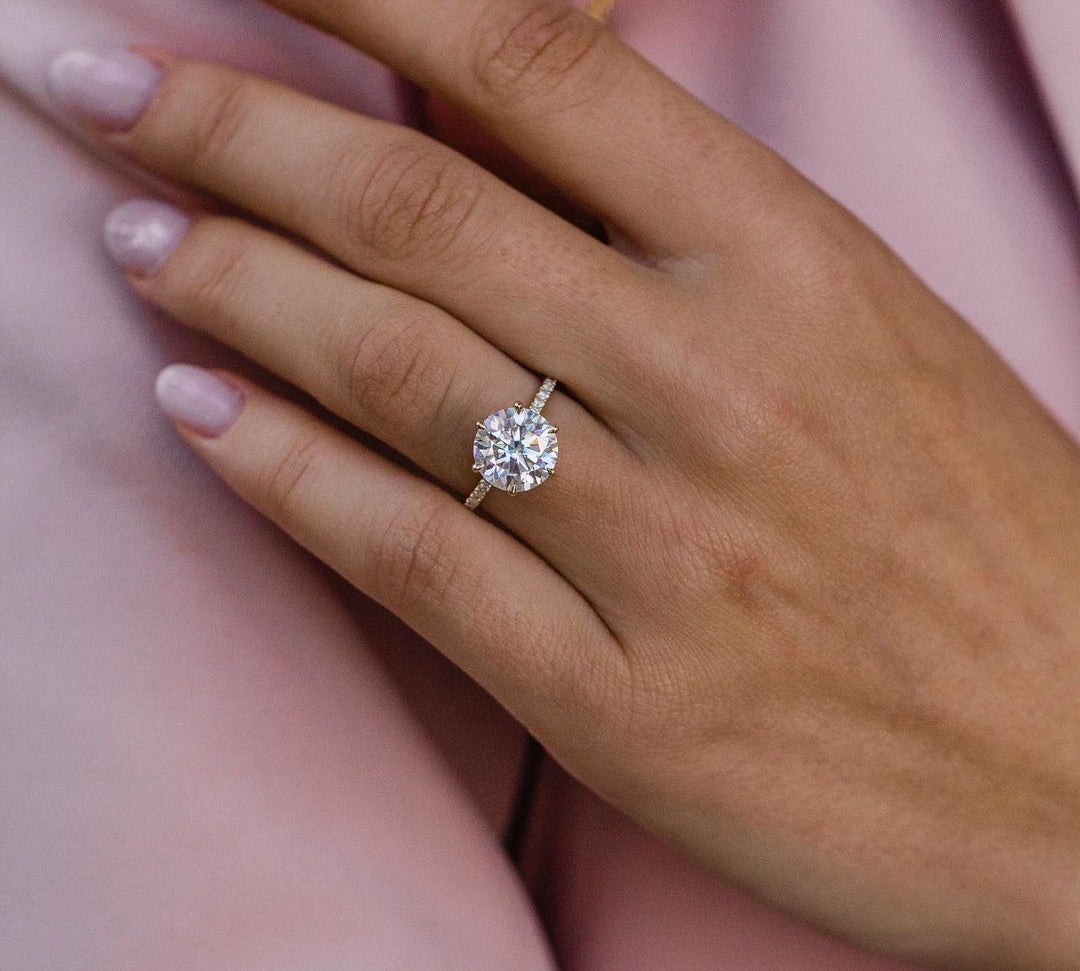 2.75 CT Round Solitaire Moissanite Engagement Ring 3