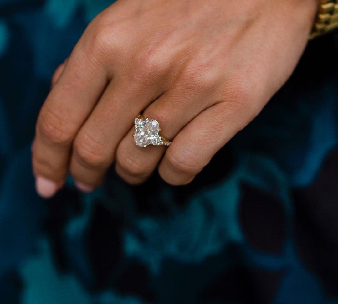 3.10 CT Oval Cluster Moissanite Engagement Ring 2