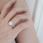 2.0 CT Round Shaped Moissanite Solitaire Twisted Engagement Ring 3