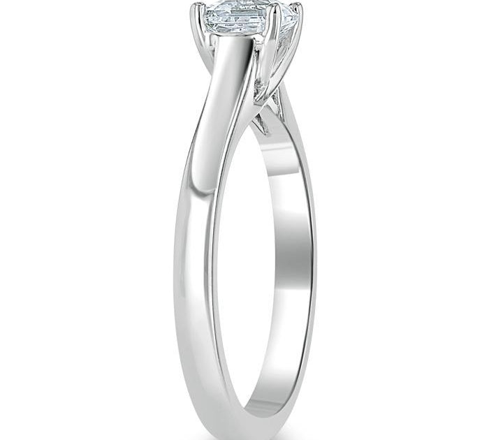 1.0 CT Asscher Cut Solitaire Moissanite Engagement Ring 3