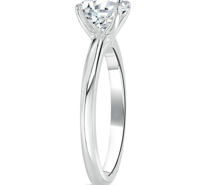 0.75 CT Round Cut Solitaire Moissanite Engagement Ring 3