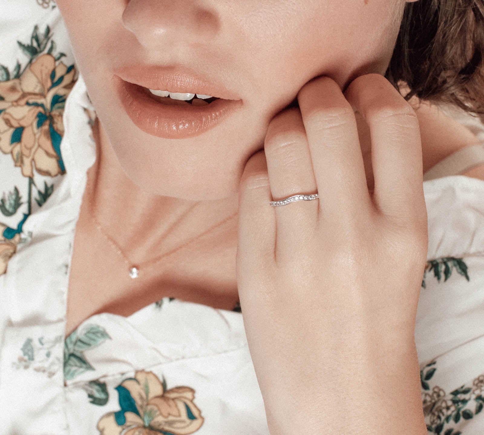 0.32 CT Round Shaped Moissanite Channel Setting Wedding Band 2