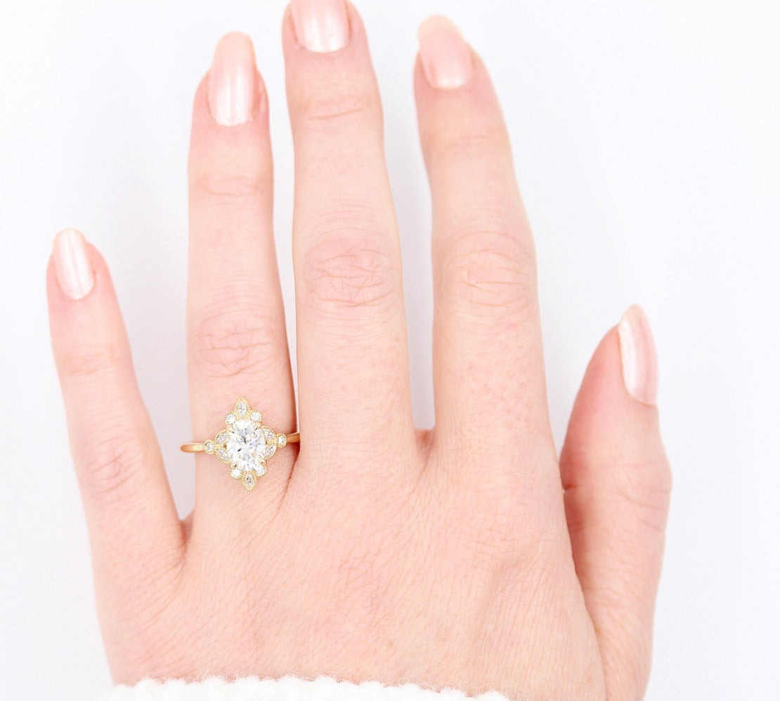 1.33 CT Oval Cluster Halo Moissanite Engagement Ring 2