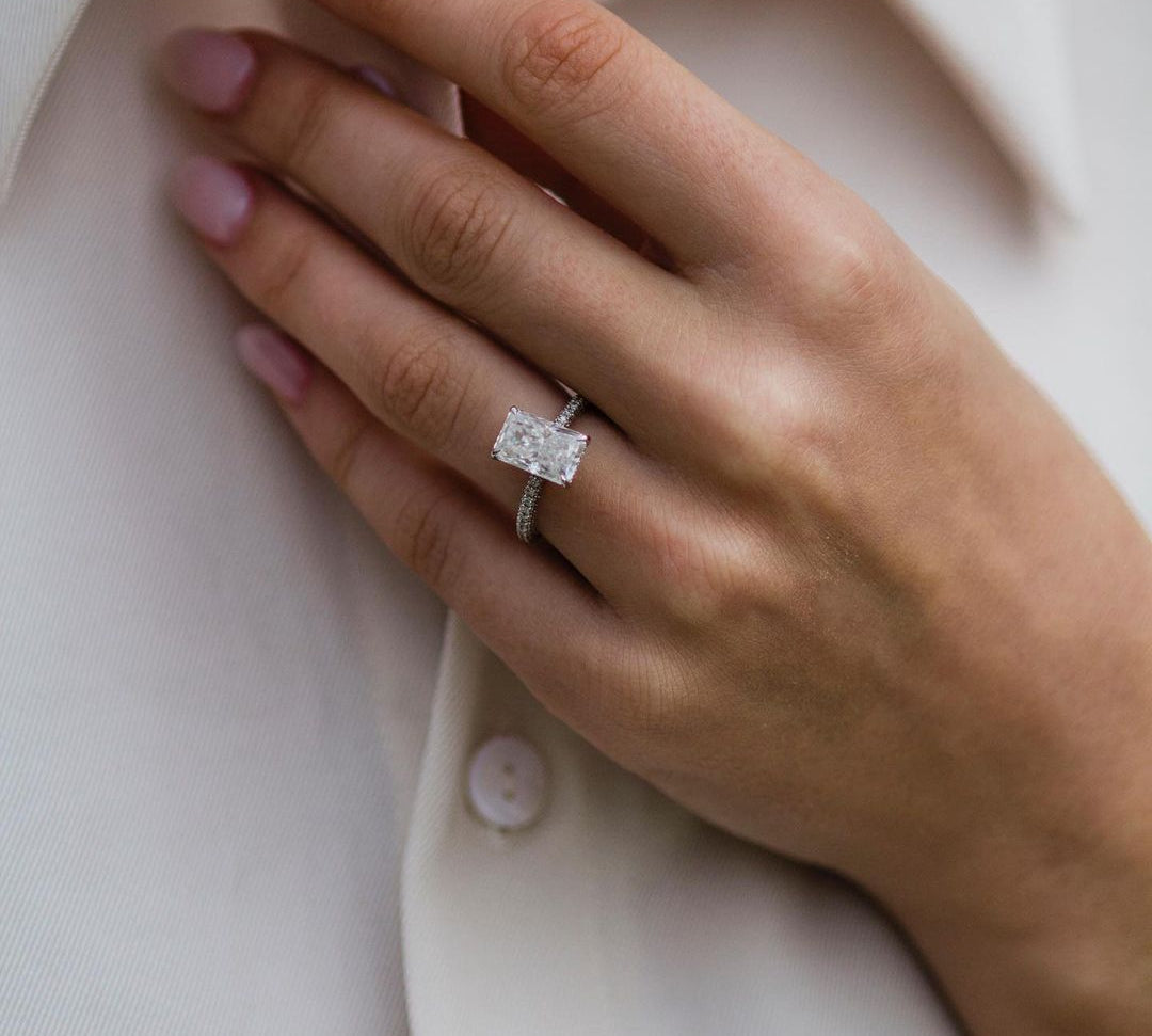 3.0 CT Radiant Solitaire Hidden Halo Moissanite Engagement Ring 3