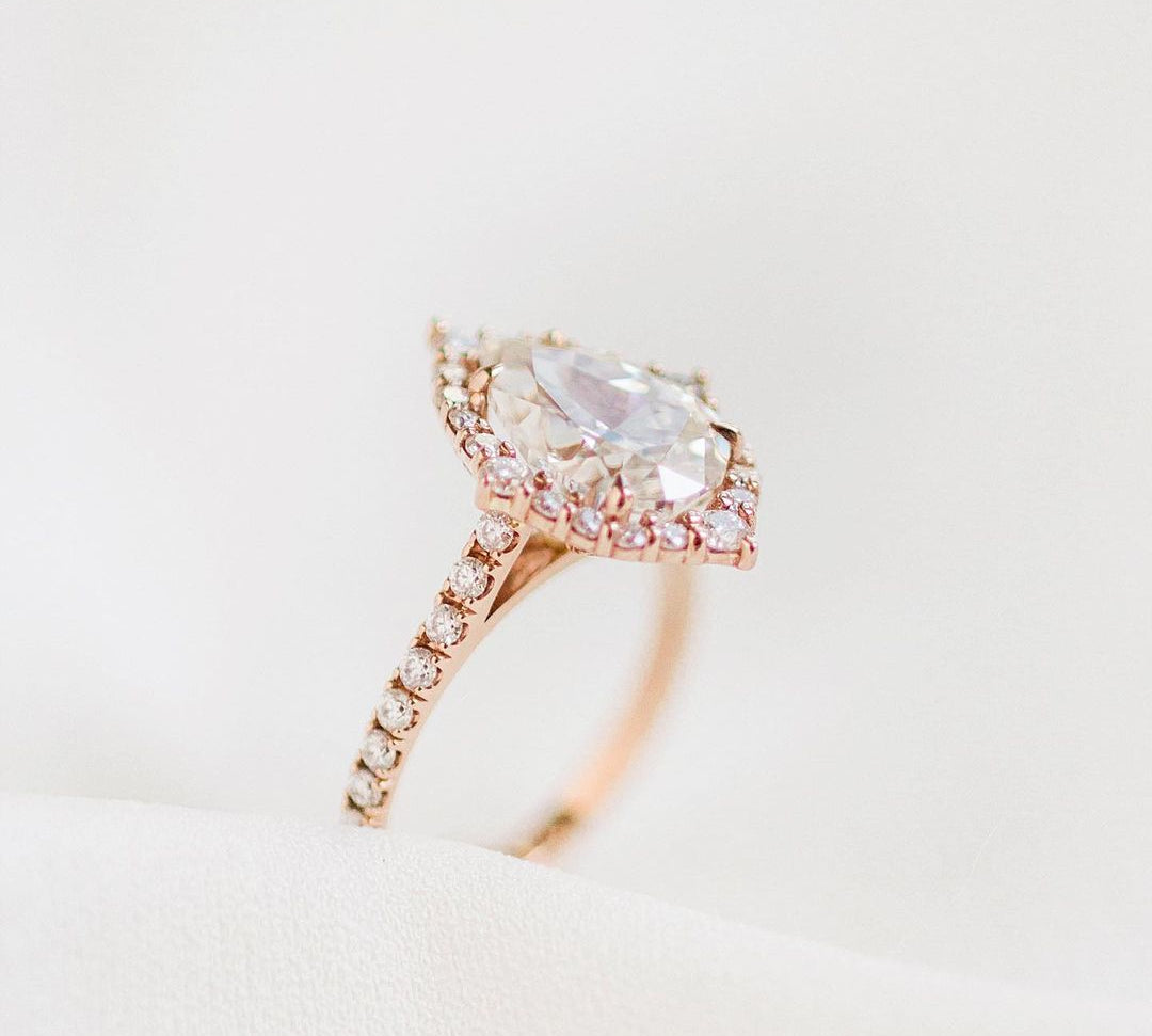 3.0 CT Pear Cluster Halo Moissanite Engagement Ring 2