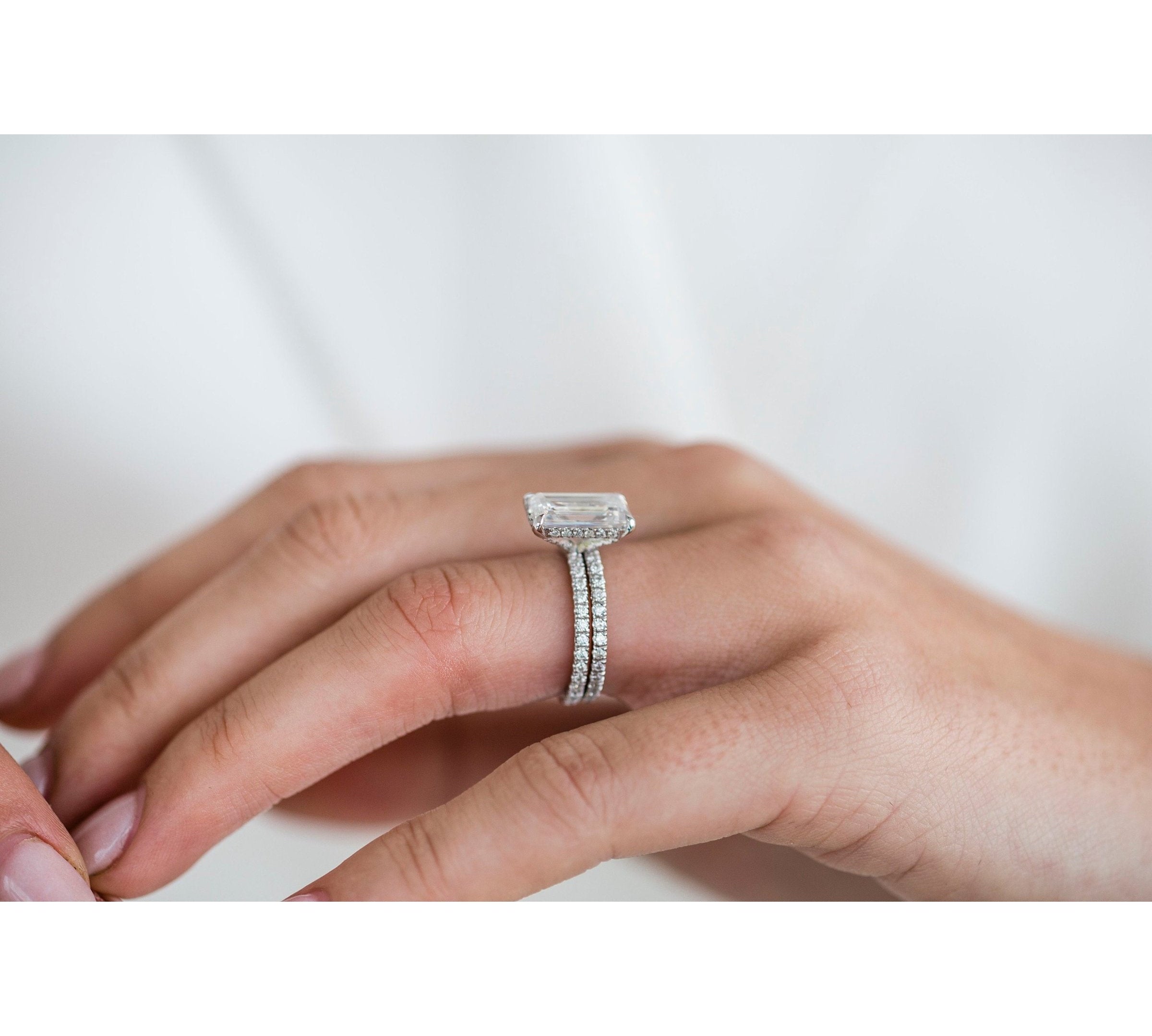 4.0 CT Emerald Solitaire Hidden Halo & Pave Moissanite Engagement Ring 3