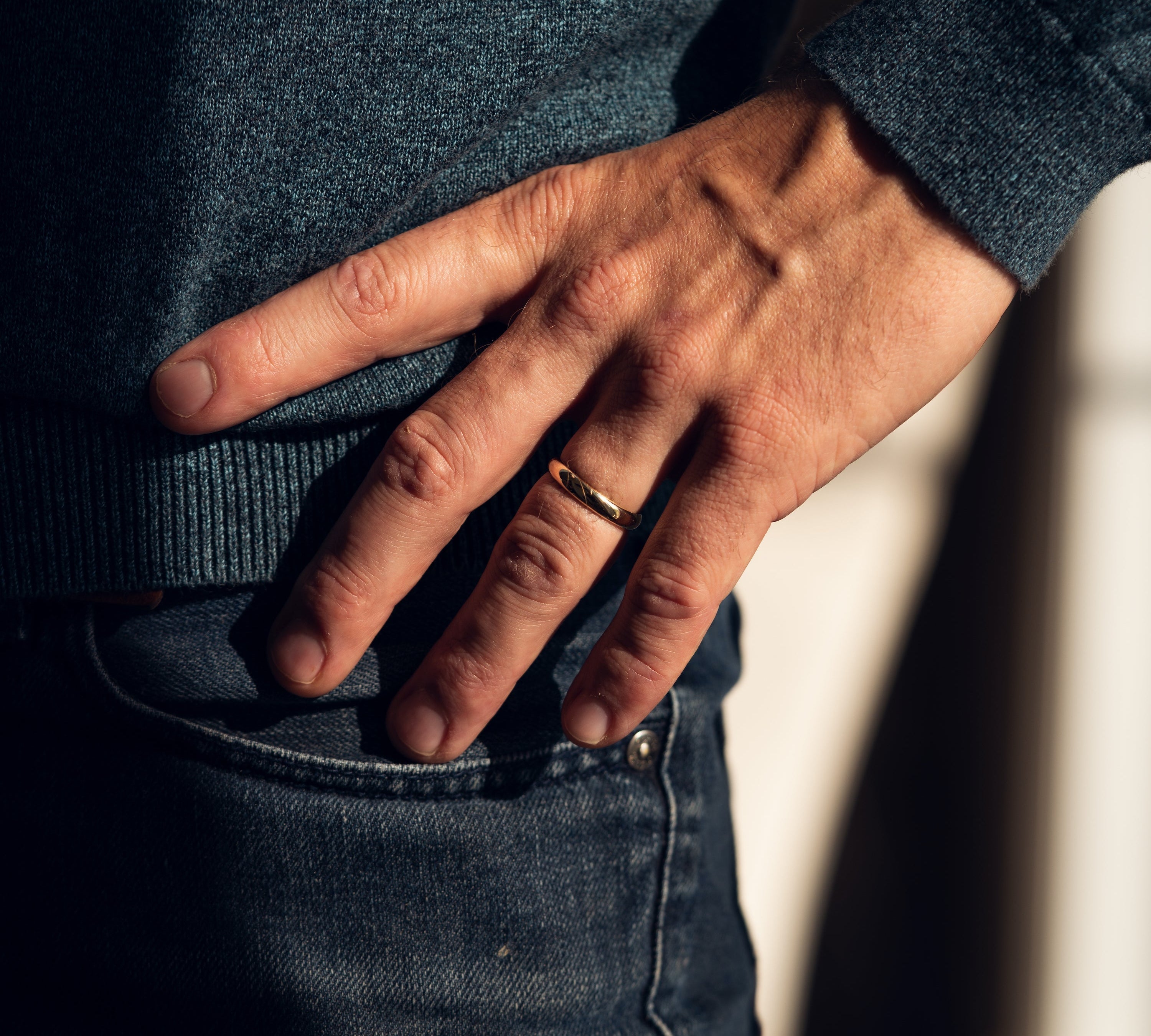 Polished Finish Classic Men's Gold Wedding Band 3