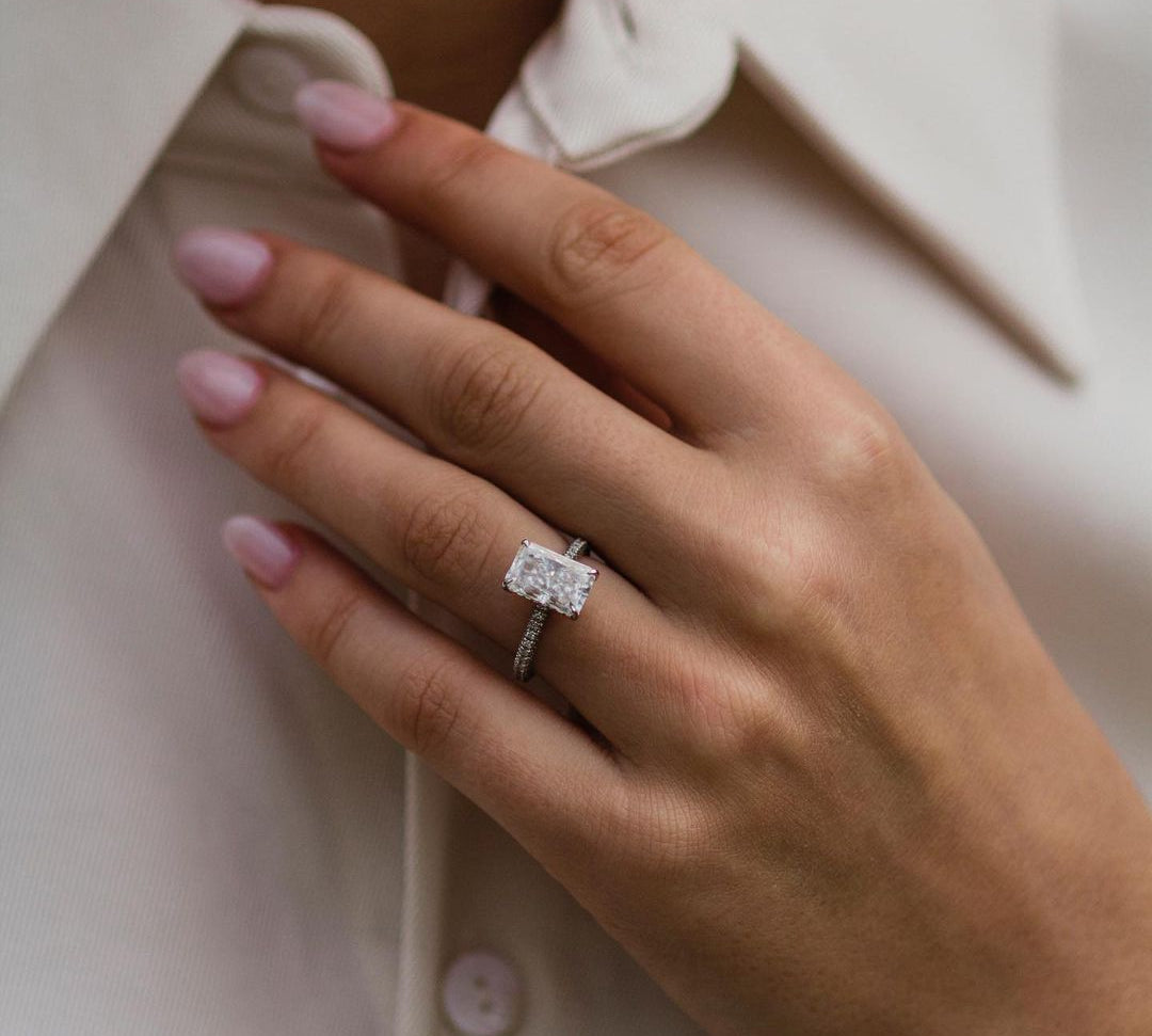 3.0 CT Radiant Solitaire Hidden Halo Moissanite Engagement Ring 1