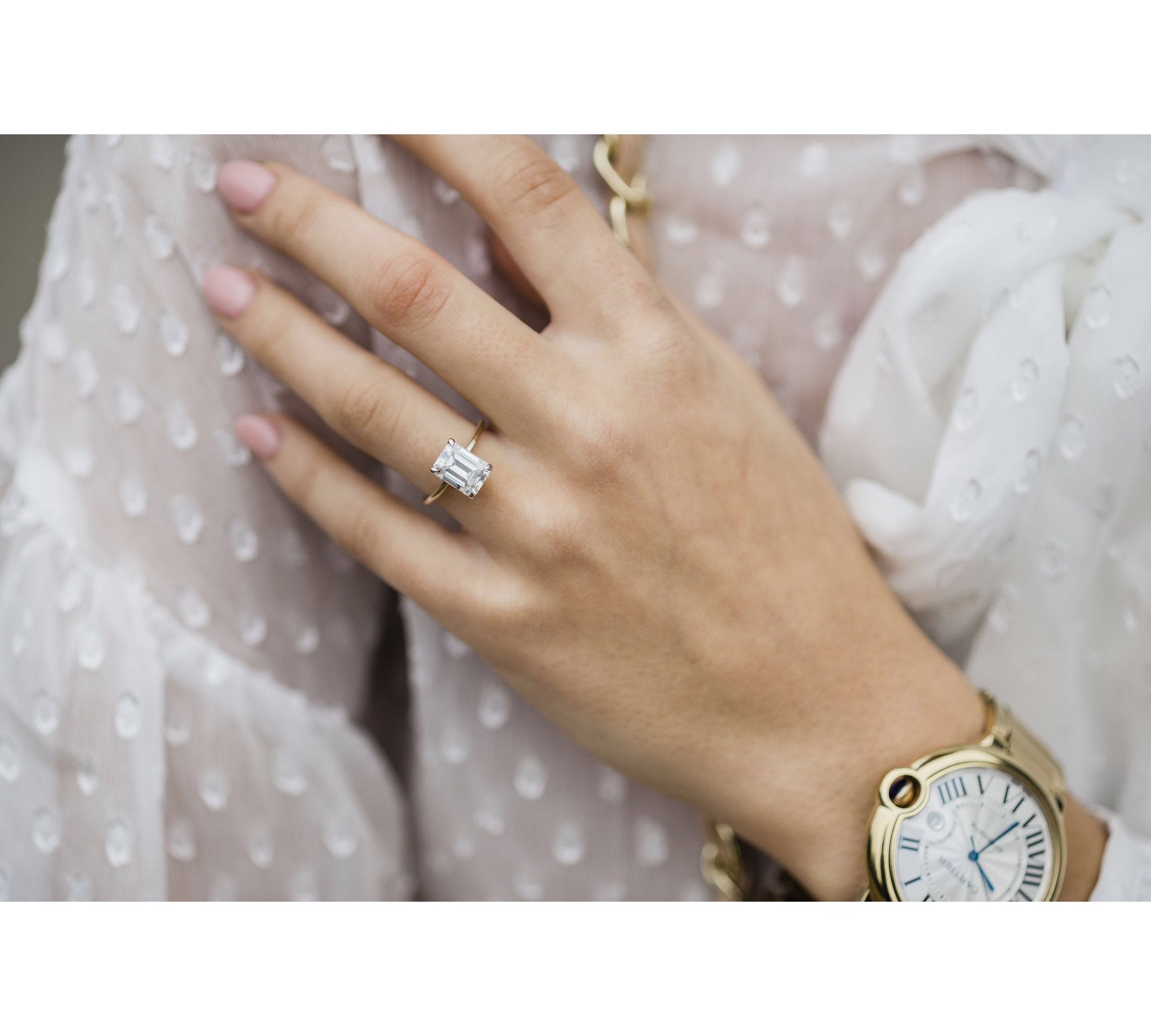 2.60 CT Emerald Solitaire Moissanite Engagement Ring 3