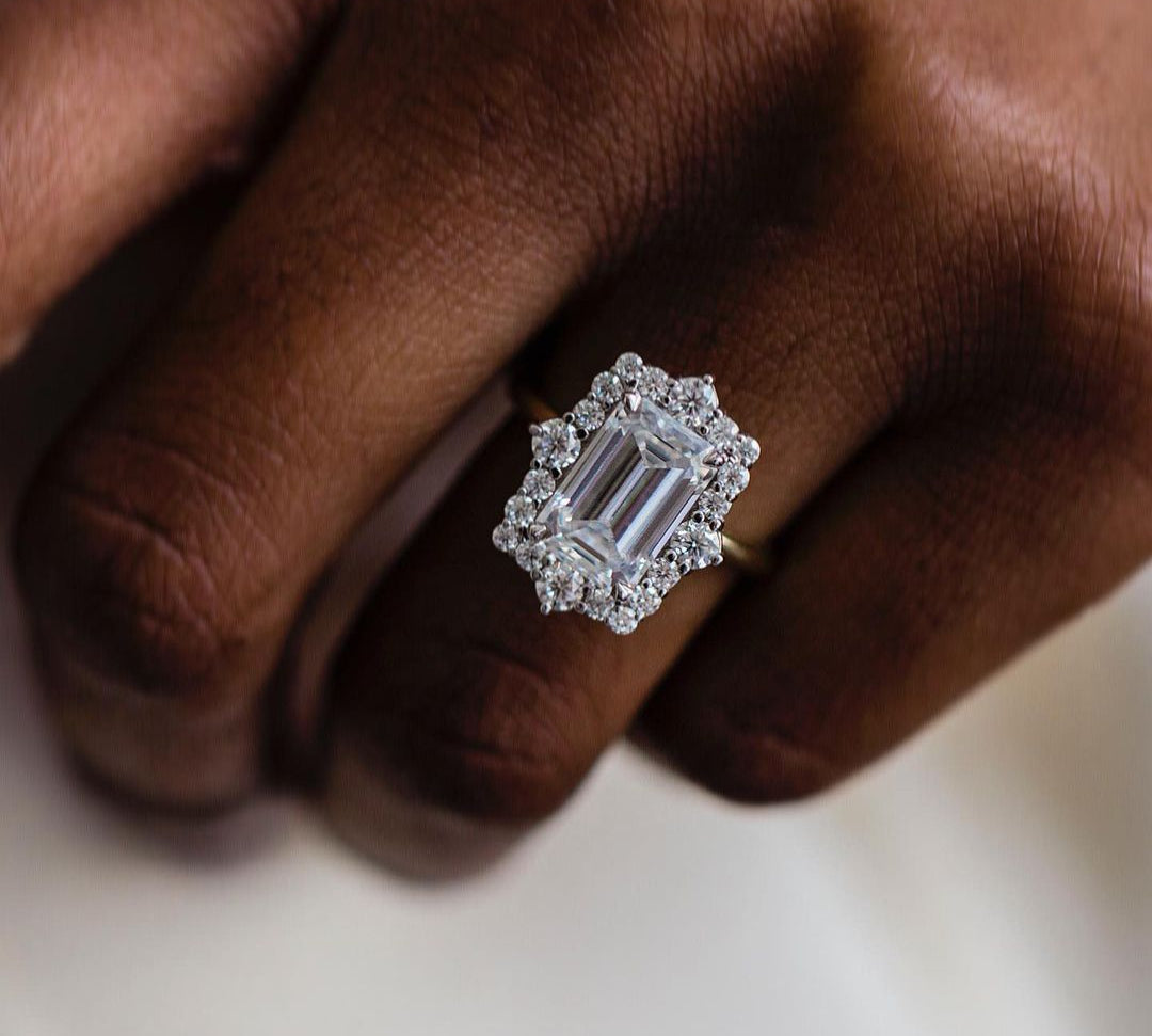 3.35 CT Emerald Cluster Halo Moissanite Engagement Ring 1
