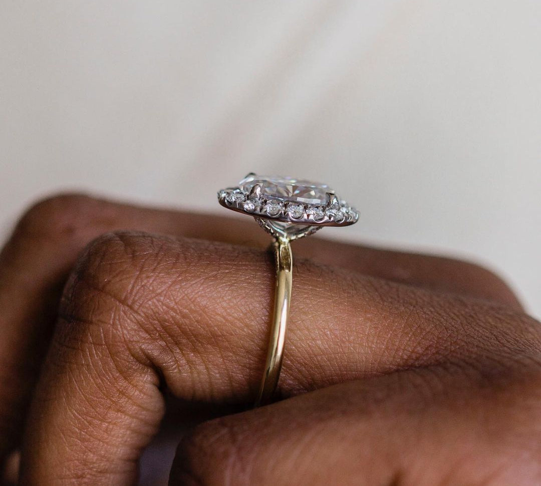 3.85 CT Oval Halo Moissanite Engagement Ring 3