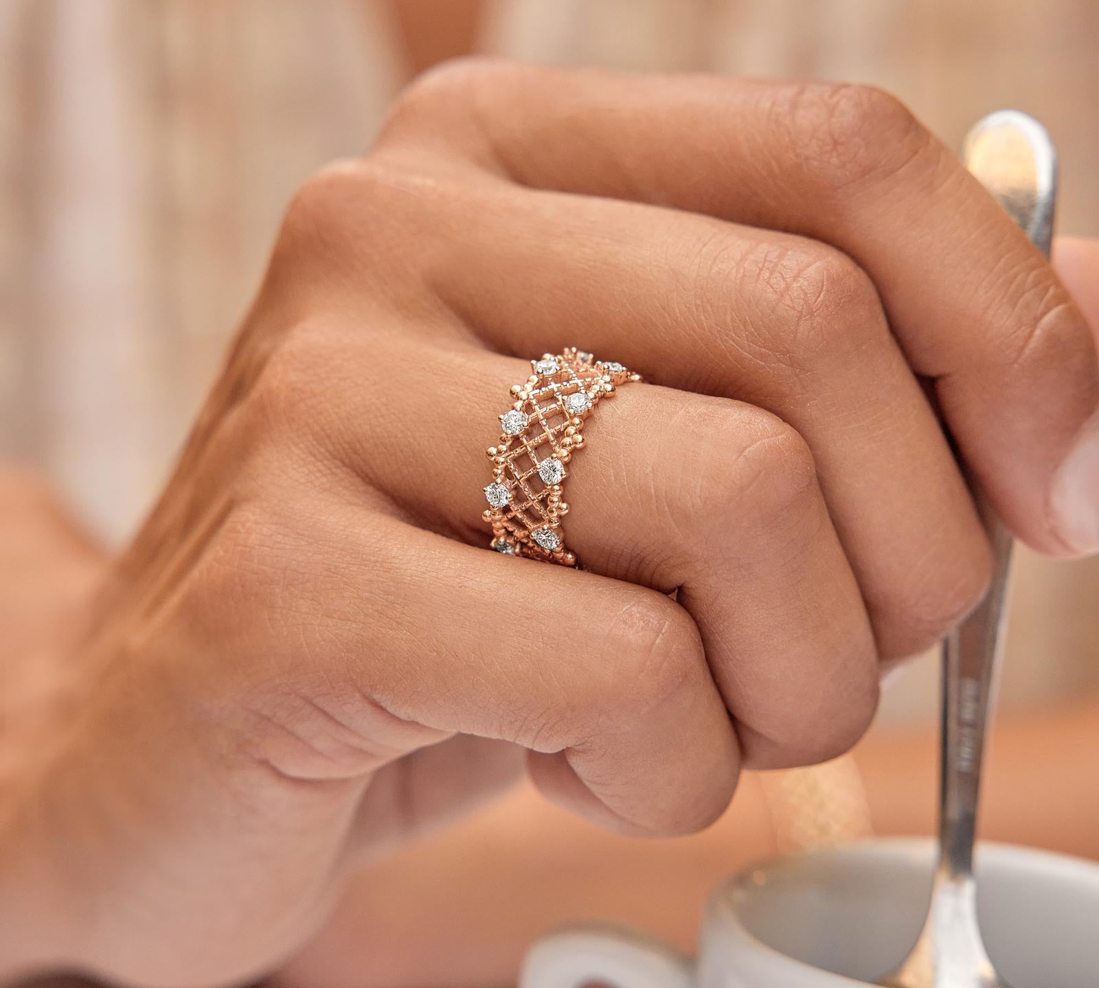 0.85 CT Round Shaped Moissanite Art Deco Wedding Band 3