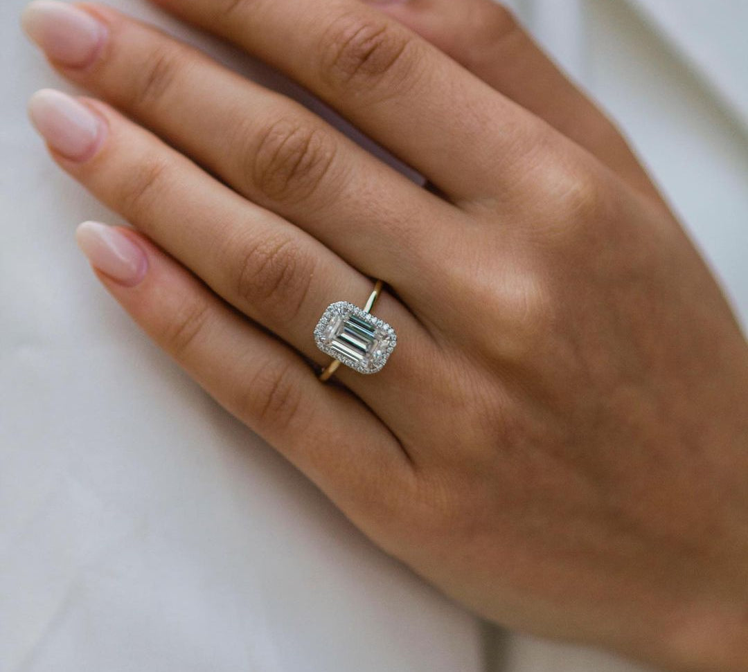 3.0 CT Emerald Halo Moissanite Engagement Ring 1
