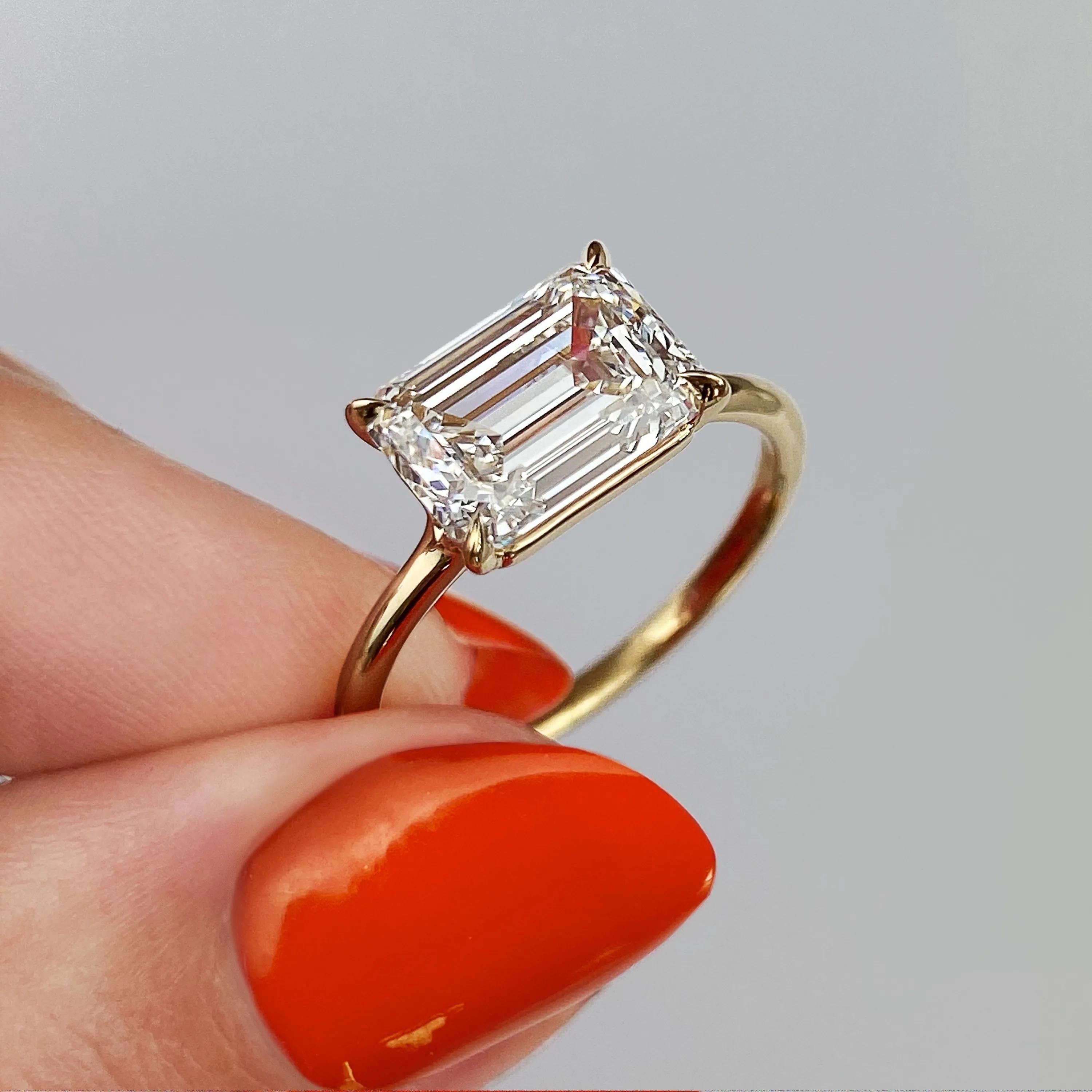 2 CT Emerald Solitaoire CVD F/VS1 Diamond Engagement Ring 2