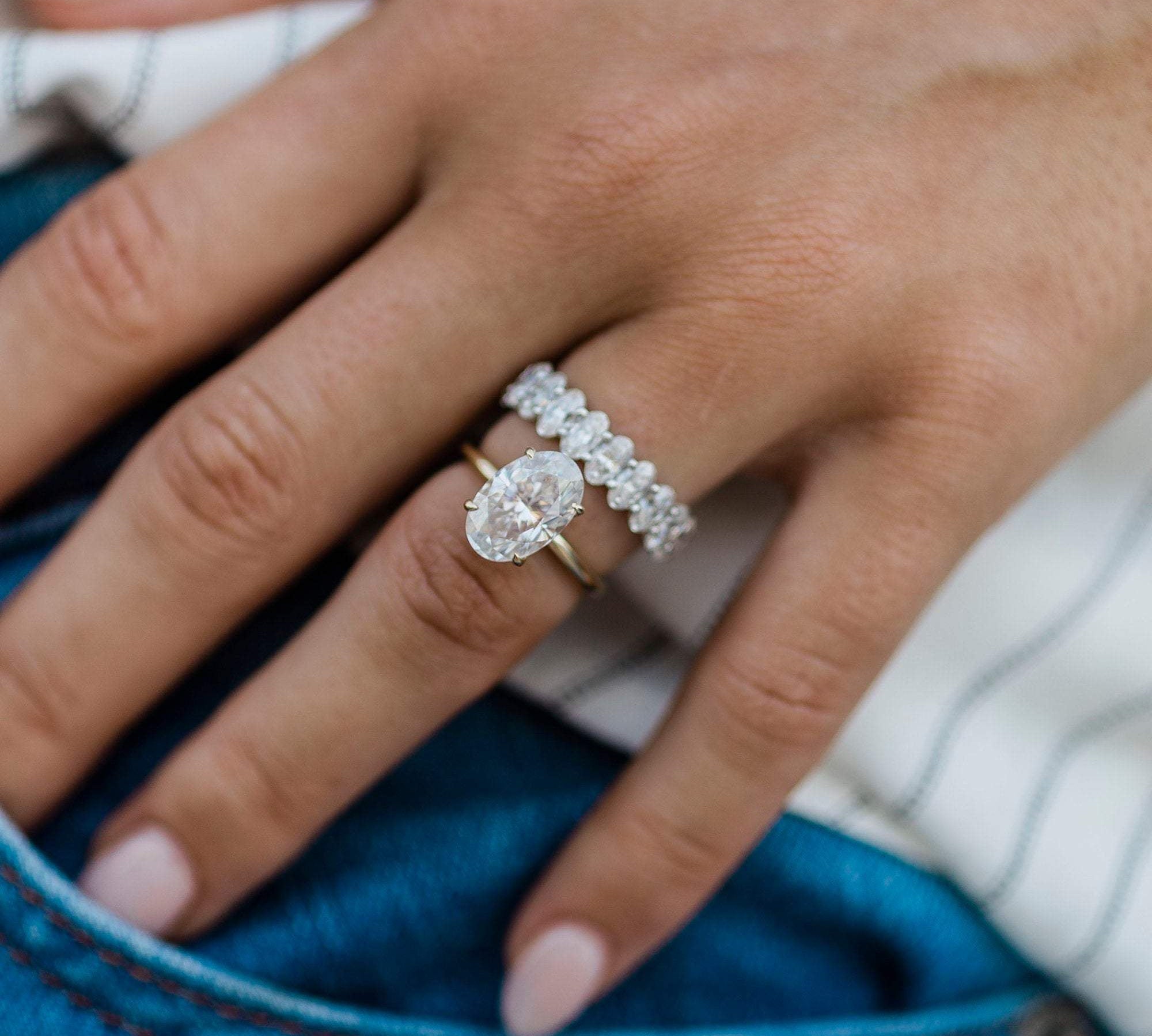 4.0 CT Oval Solitaire Moissanite Engagement Ring 2