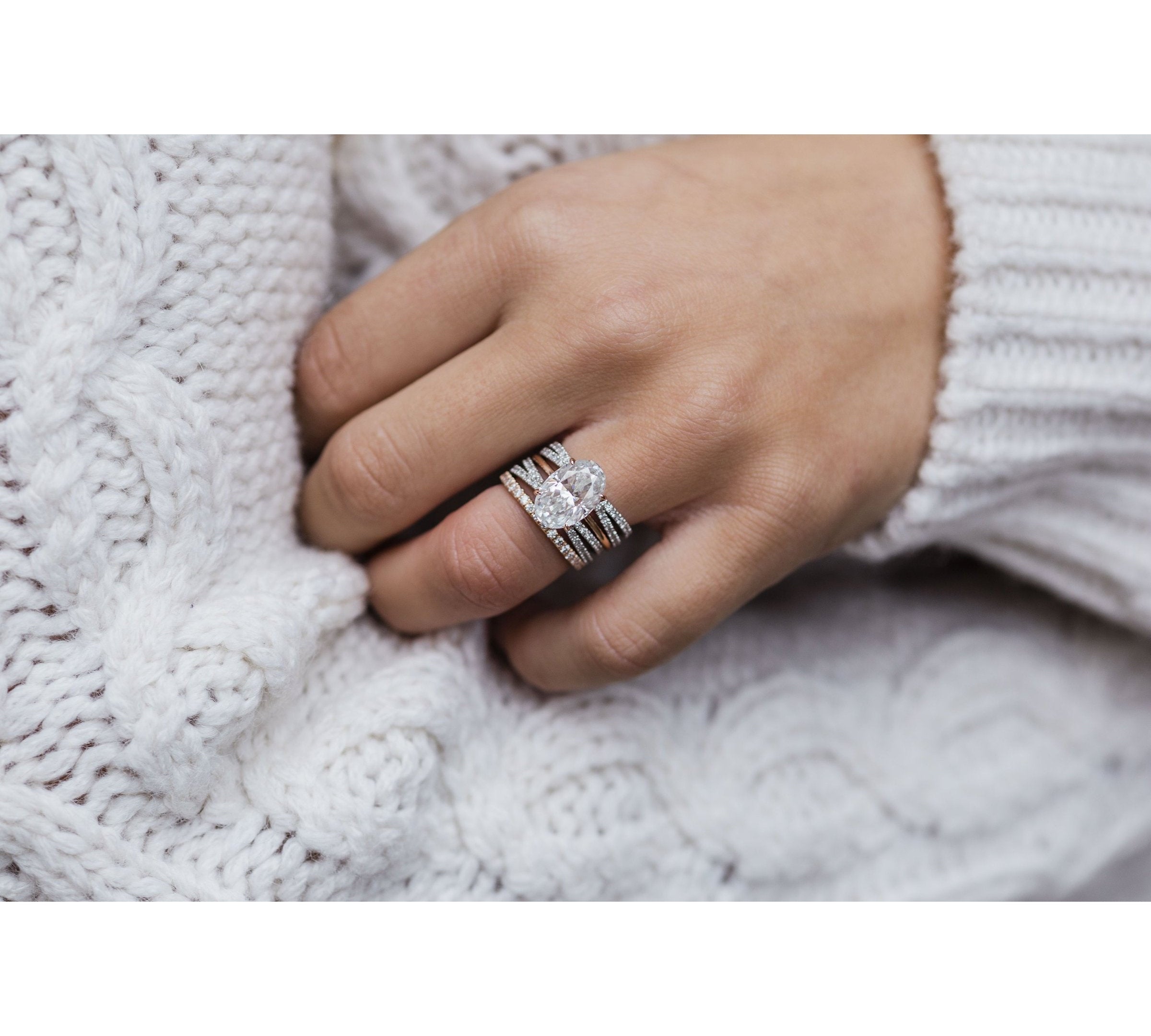 4.0 CT Oval Solitaire Moissanite Engagement Ring 2