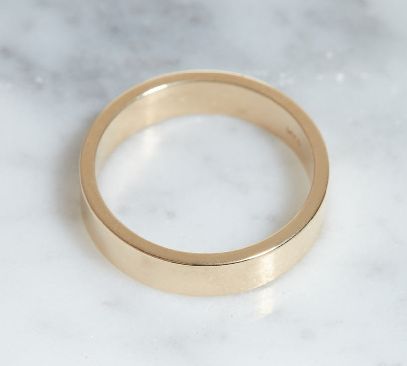 Classic Polished Wedding Band For Men 3