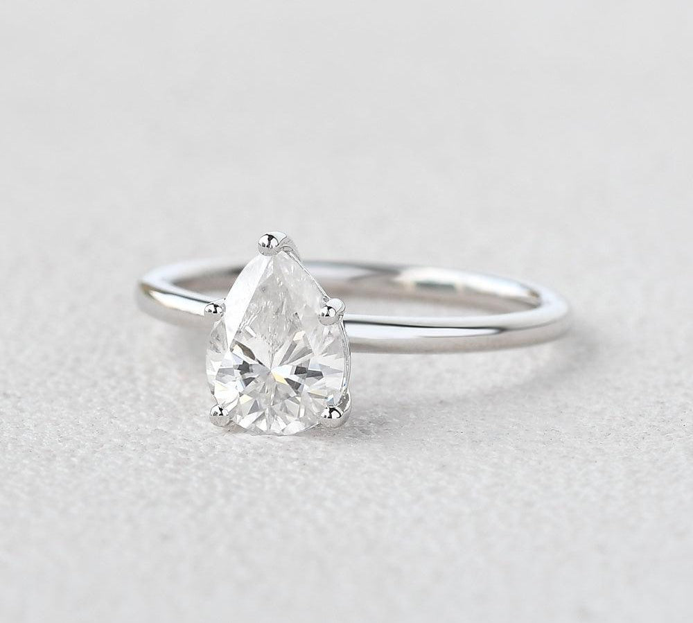1.25 CT Pear Cut Solitaire Moissanite Engagement Ring 2