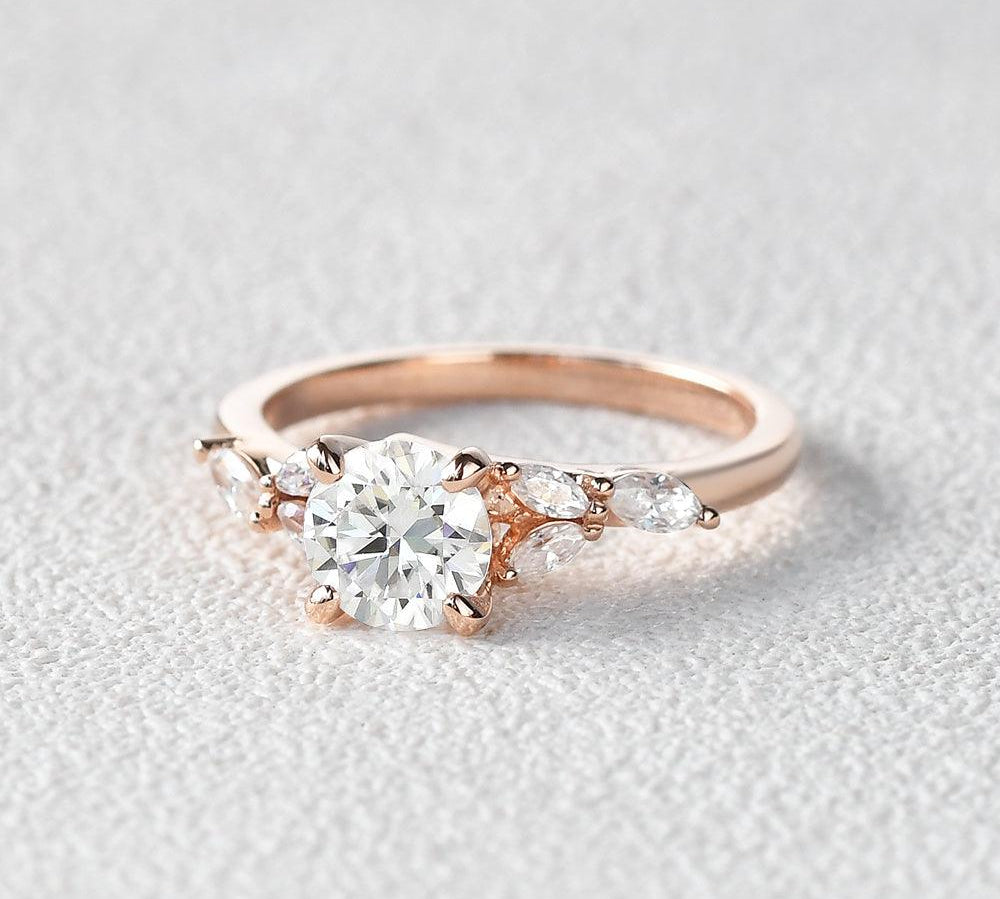 1.0 CT Round Cut Cluster Moissanite Engagement Ring 2