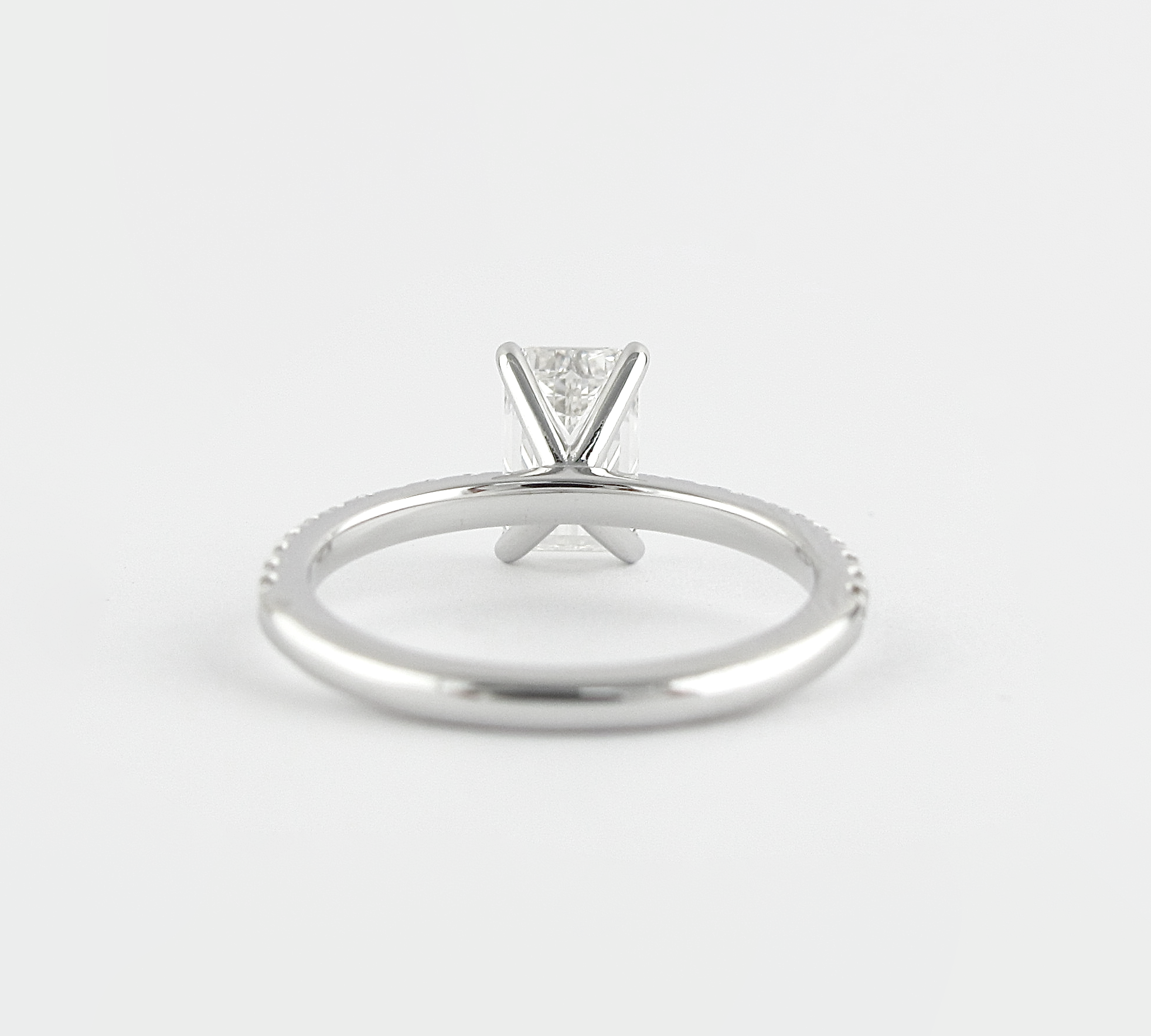 1.60 CT Emerald Solitaire & Pave Setting Moissanite Engagement Ring 3