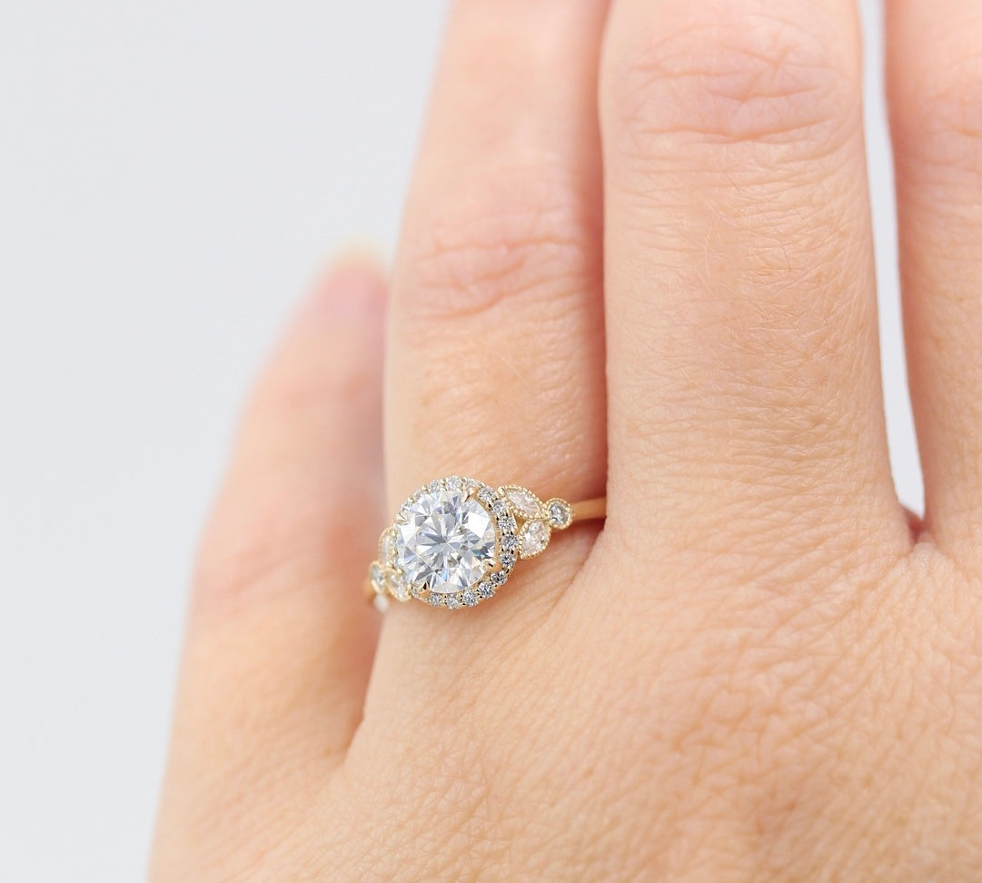 1.0 CT Round Cut Halo Moissanite Engagement Ring 2