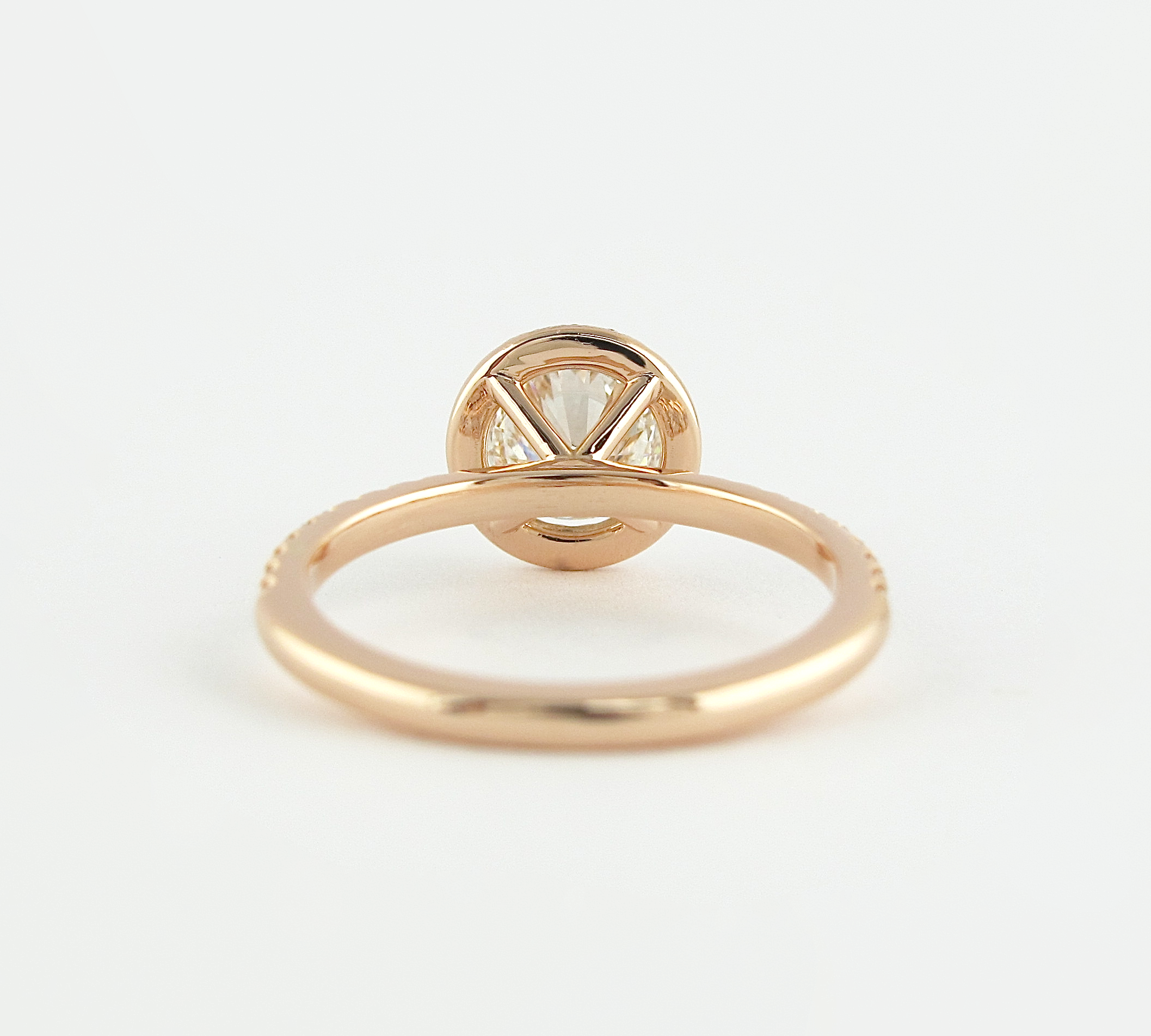 1.0 CT Round Cut Halo Style Moissanite Engagement Ring 3