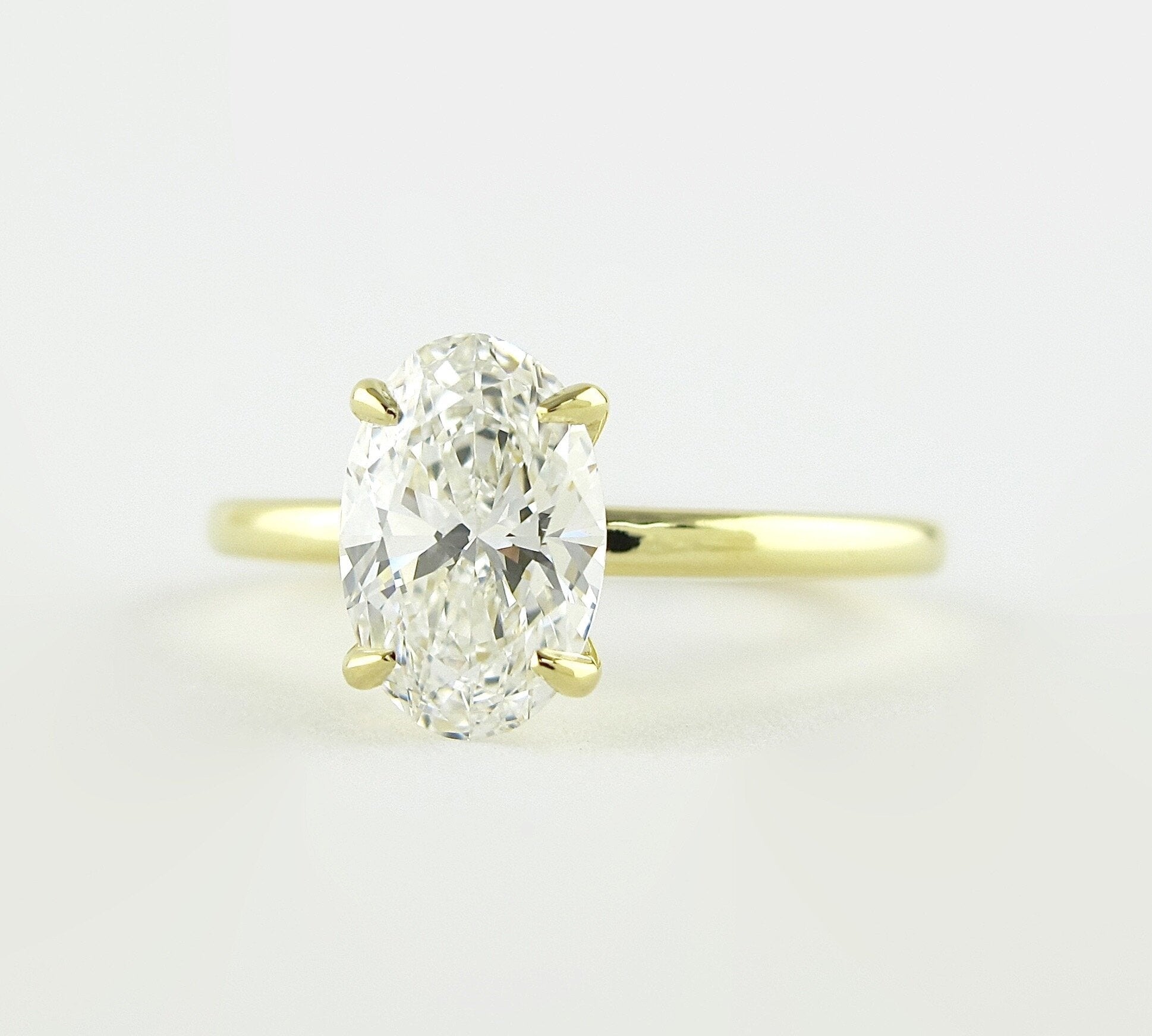 1.33 CT Oval Solitaire Style Moissanite Engagement Ring 3