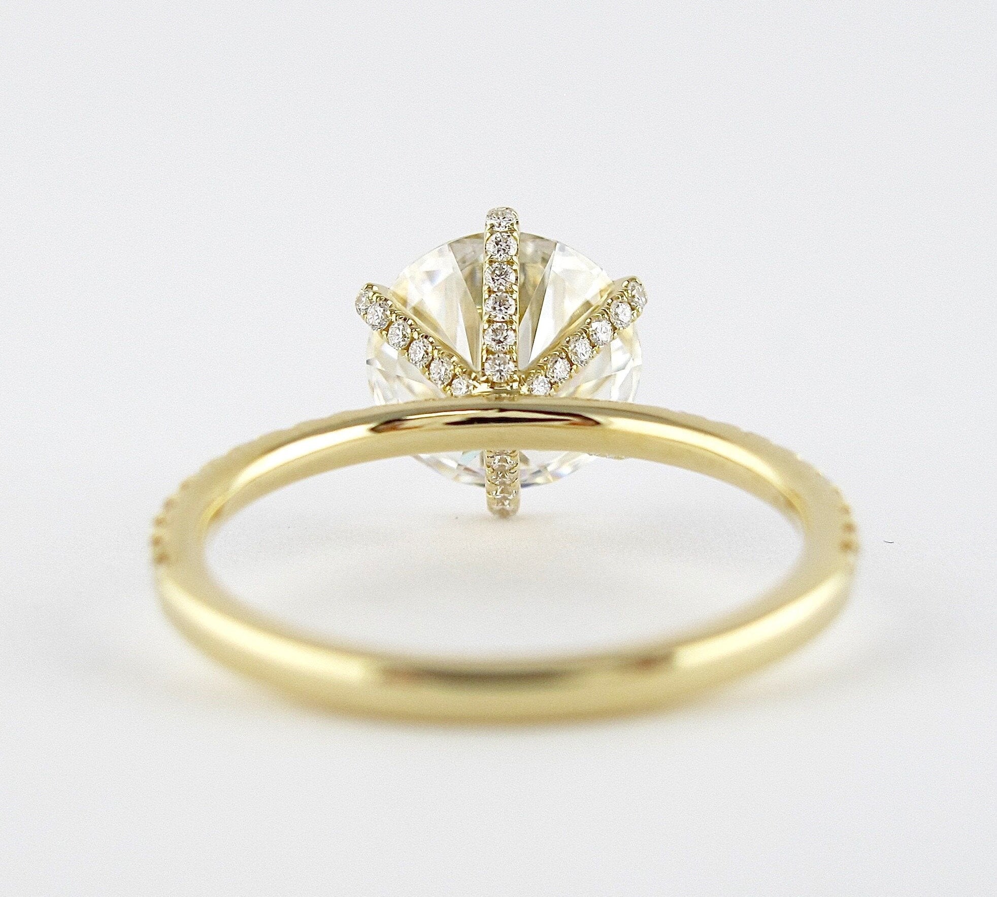 1.90 CT Round Solitaire Style Moissanite Engagement Ring 2