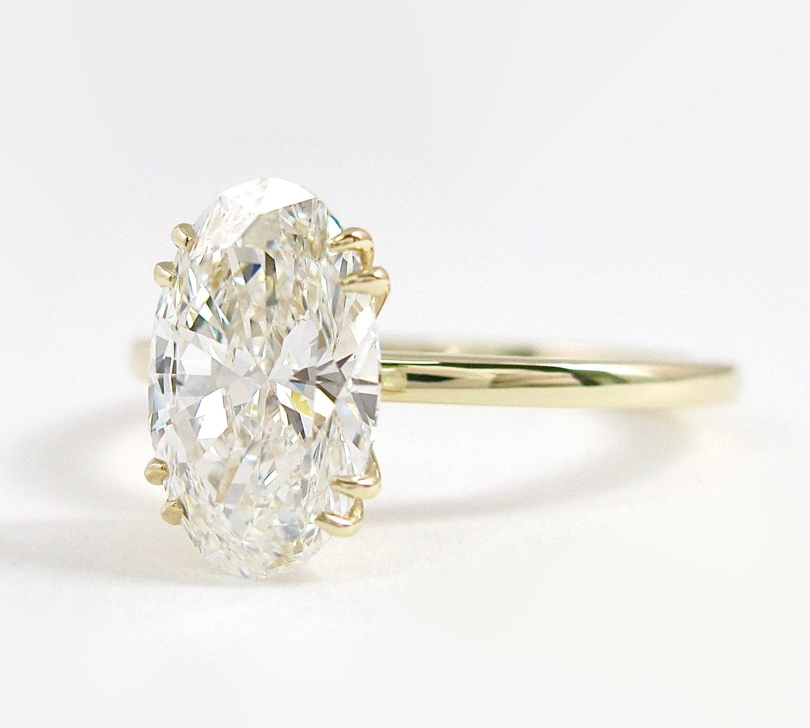 4.0 CT Oval Cut Solitaire Style Moissanite Engagement Ring 3