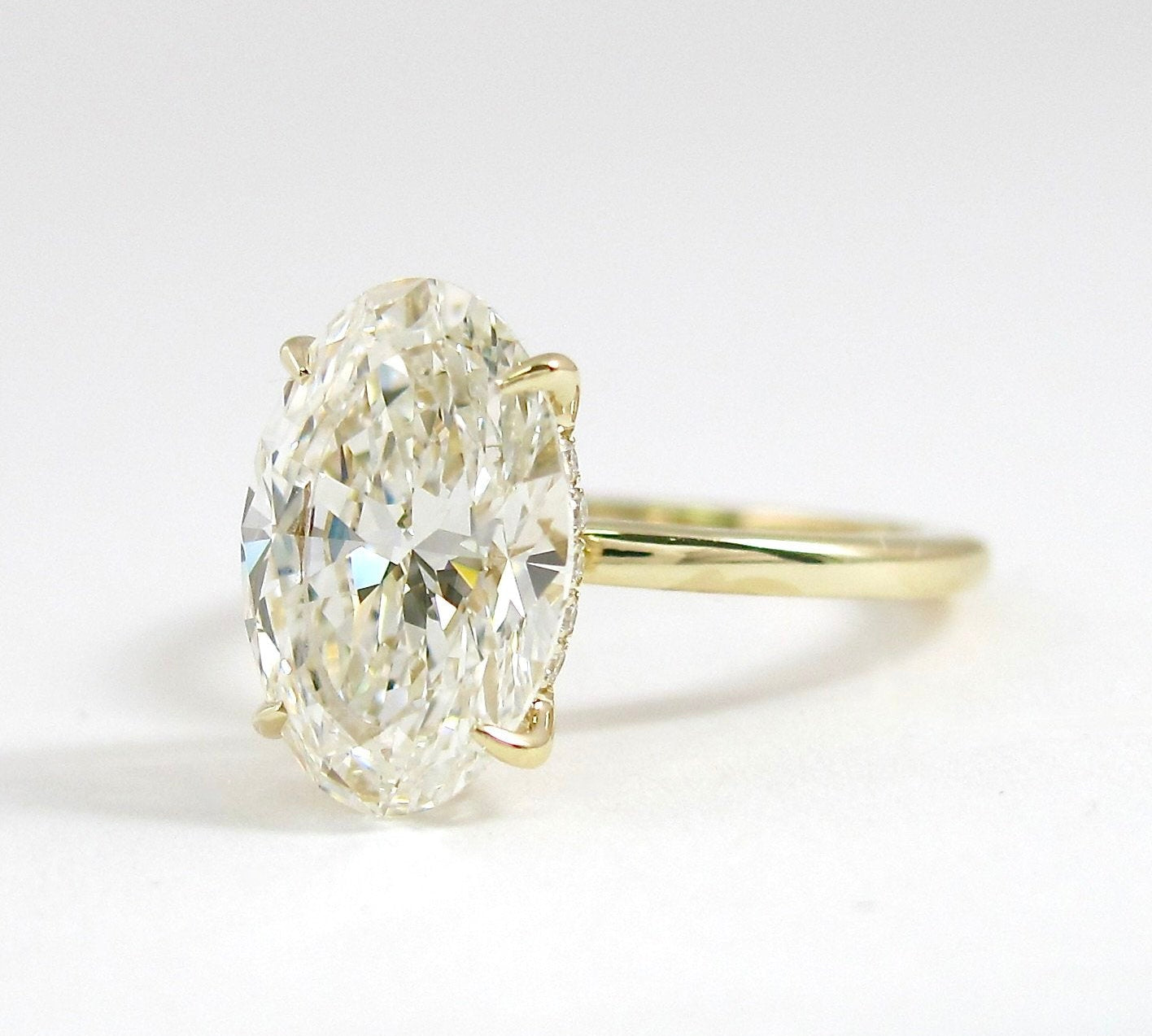 4.0 CT Oval Cut Solitaire Style Moissanite Engagement Ring 3