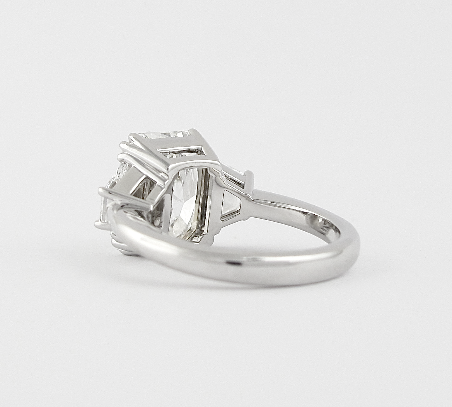 2.50 CT Radiant Three Stone Moissanite Engagement Ring 3