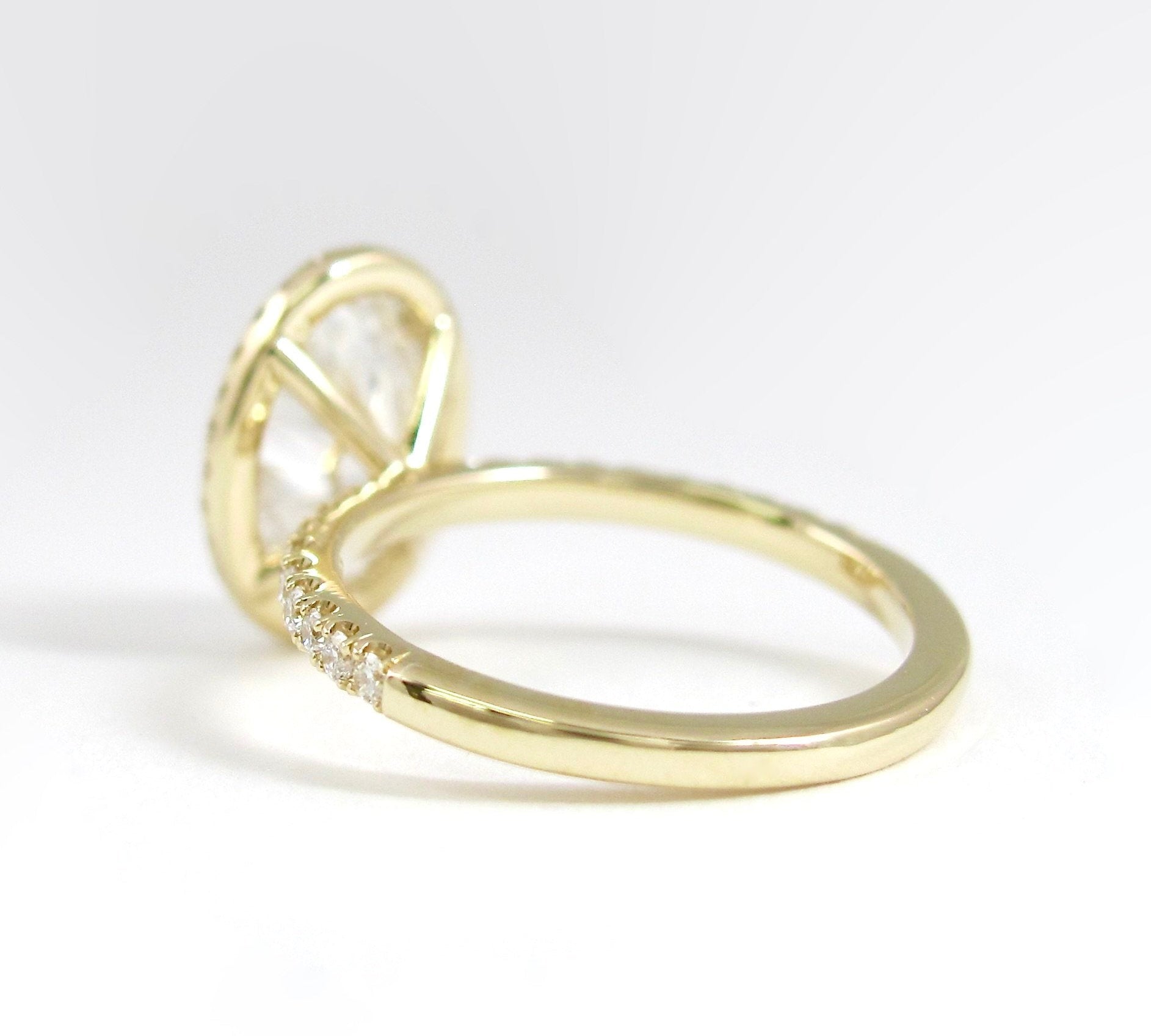 4.0 CT Oval Cut Halo Style Moissanite Engagement Ring 2