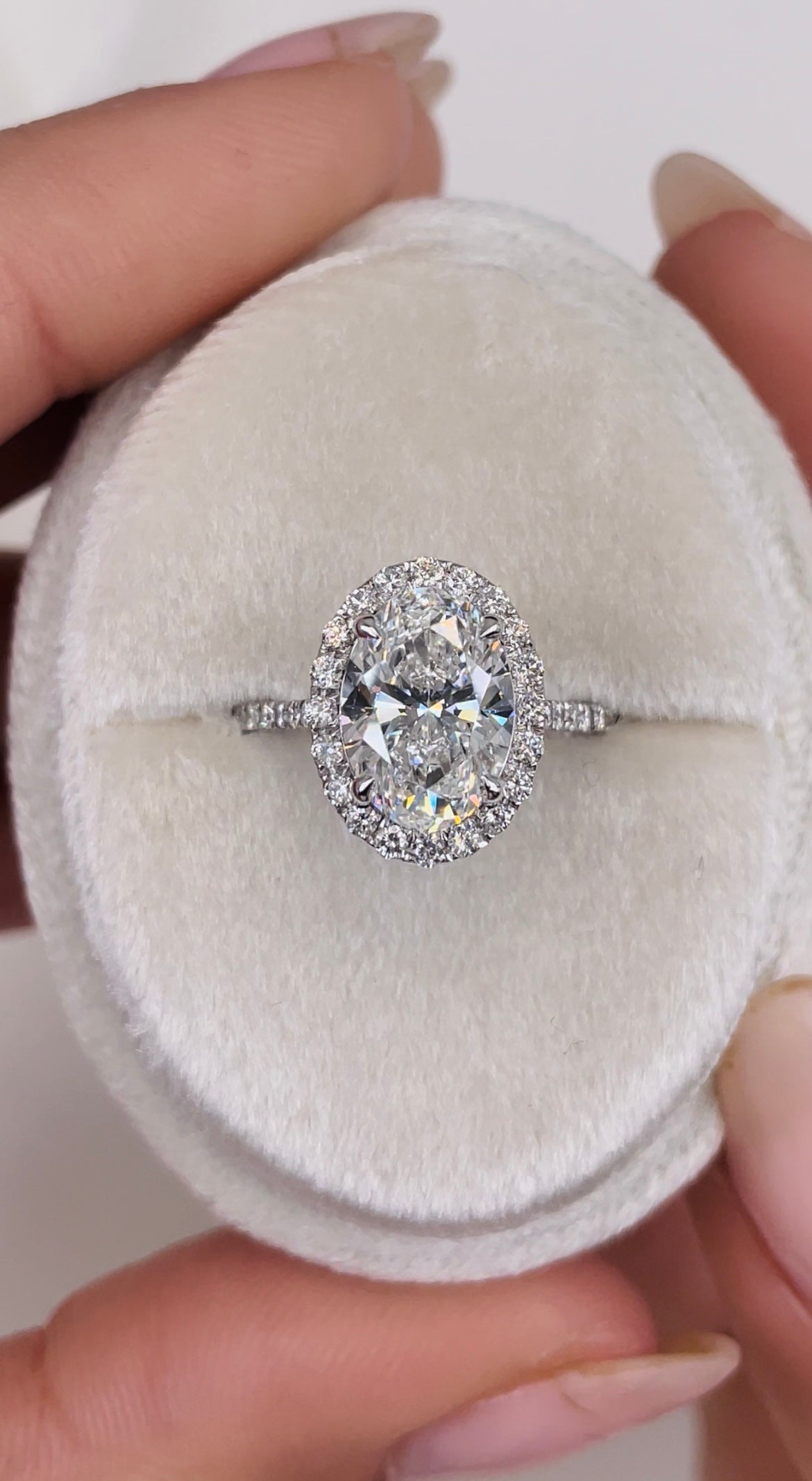 2.58 CT Oval Halo CVD E/VS Diamond Engagement Ring 9