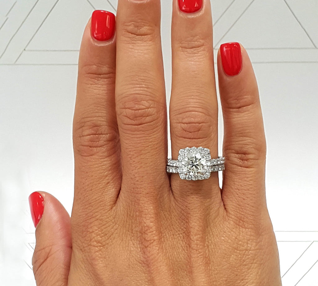 1.50 CT Round Halo CVD F/VS Diamond Bridal Ring Set 2