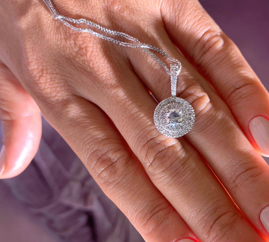 0.50 CT Round Double Halo CVD F/VS Diamond Necklace 2