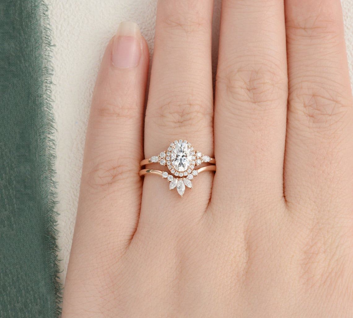 2.0 CT Oval Cut Cluster Halo Moissanite Bridal Ring Set 2