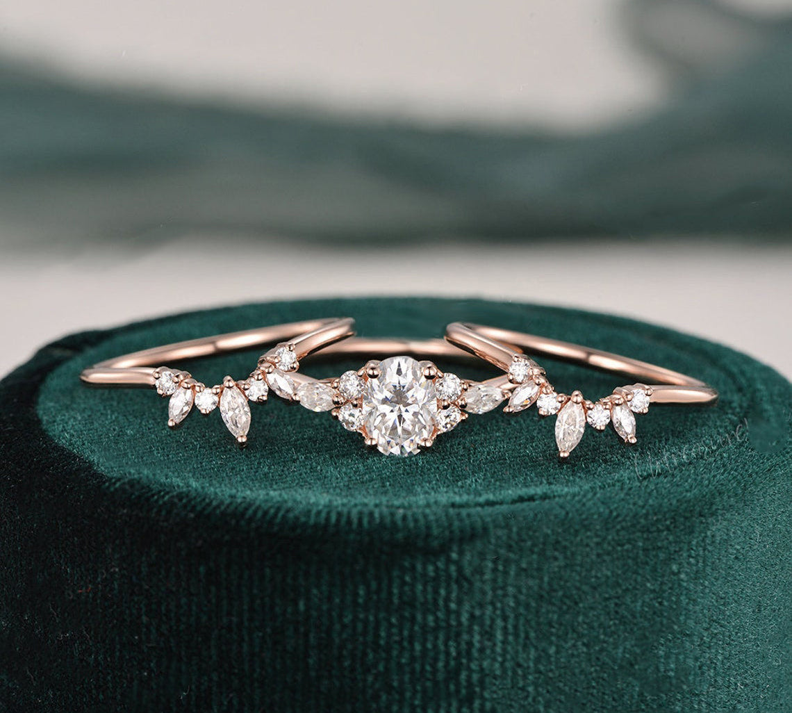 1.0 CT Oval Cut Cluster Moissanite Bridal Ring Set 3