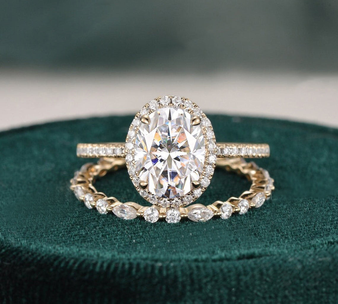 2.0 CT Oval Cut Halo Moissanite Bridal Ring Set 1