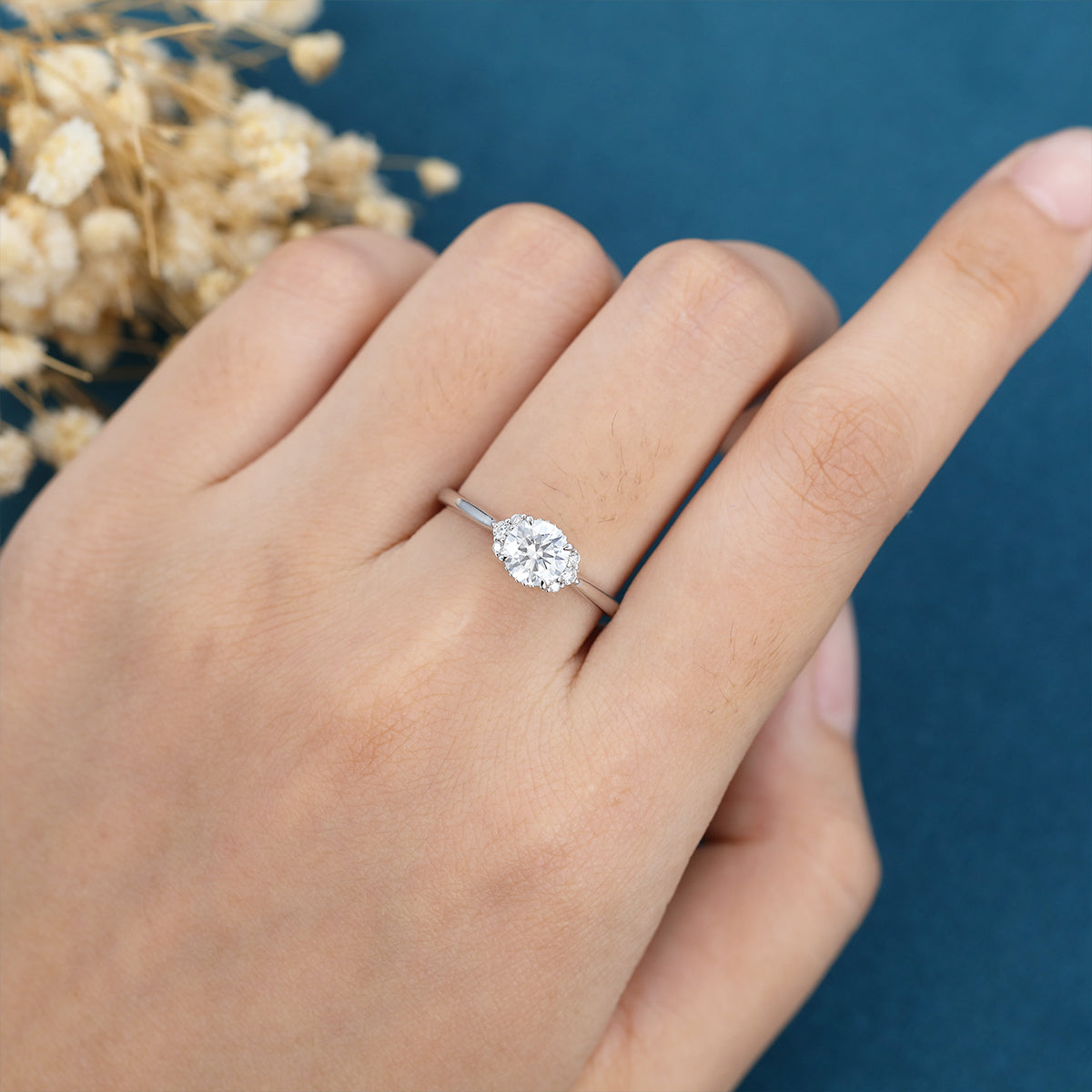 0.68 CT Round Shaped Moissanite Cluster Engagement Ring 2