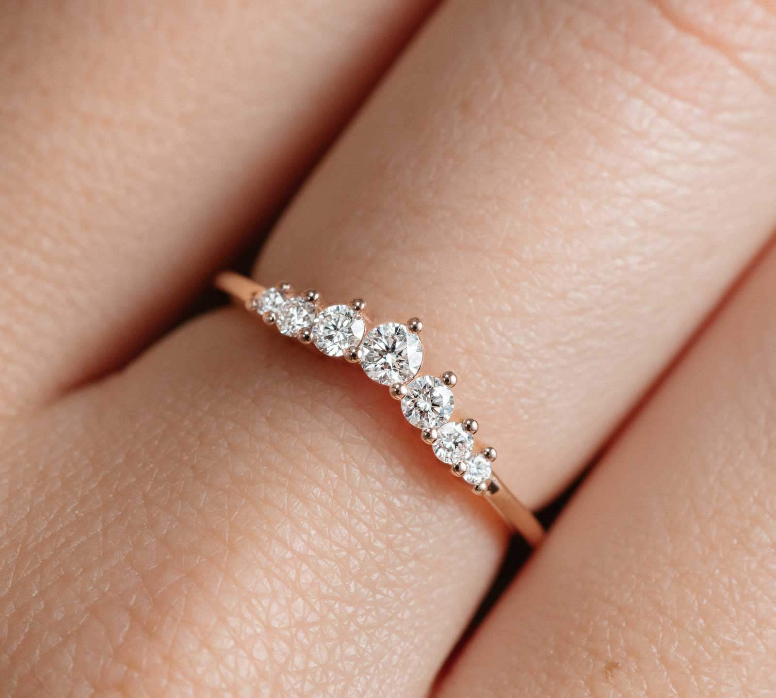 0.32 CT Round Shaped Moissanite Seven Stones Wedding Band 2