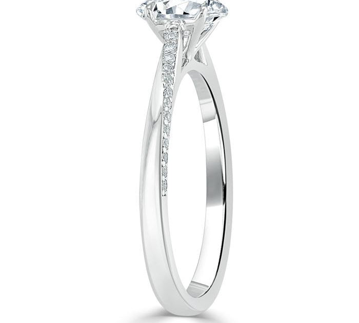 0.75 CT Oval Cut Solitaire Moissanite Engagement Ring 3