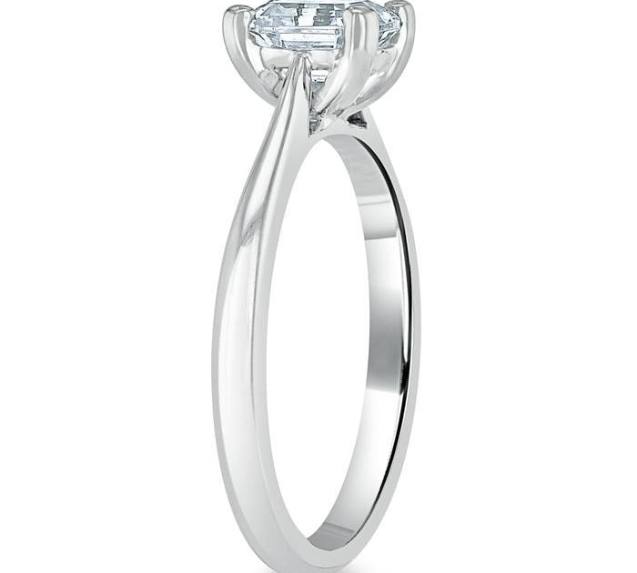 1.0 CT Asscher Cut Solitaire Moissanite Engagement Ring 3