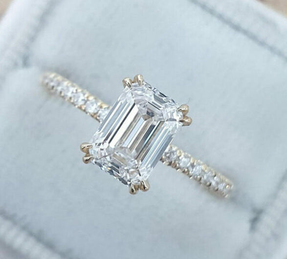 1.55 CT Emerald Solitaire & Pave Setting Moissanite Engagement Ring 2