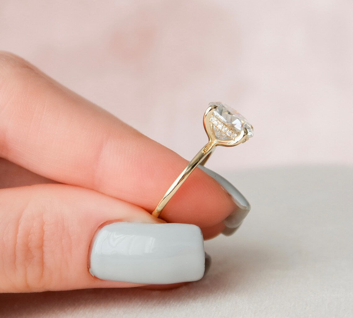 5.0 CT Round Cut Solitaire Style Moissanite Engagement Ring 2