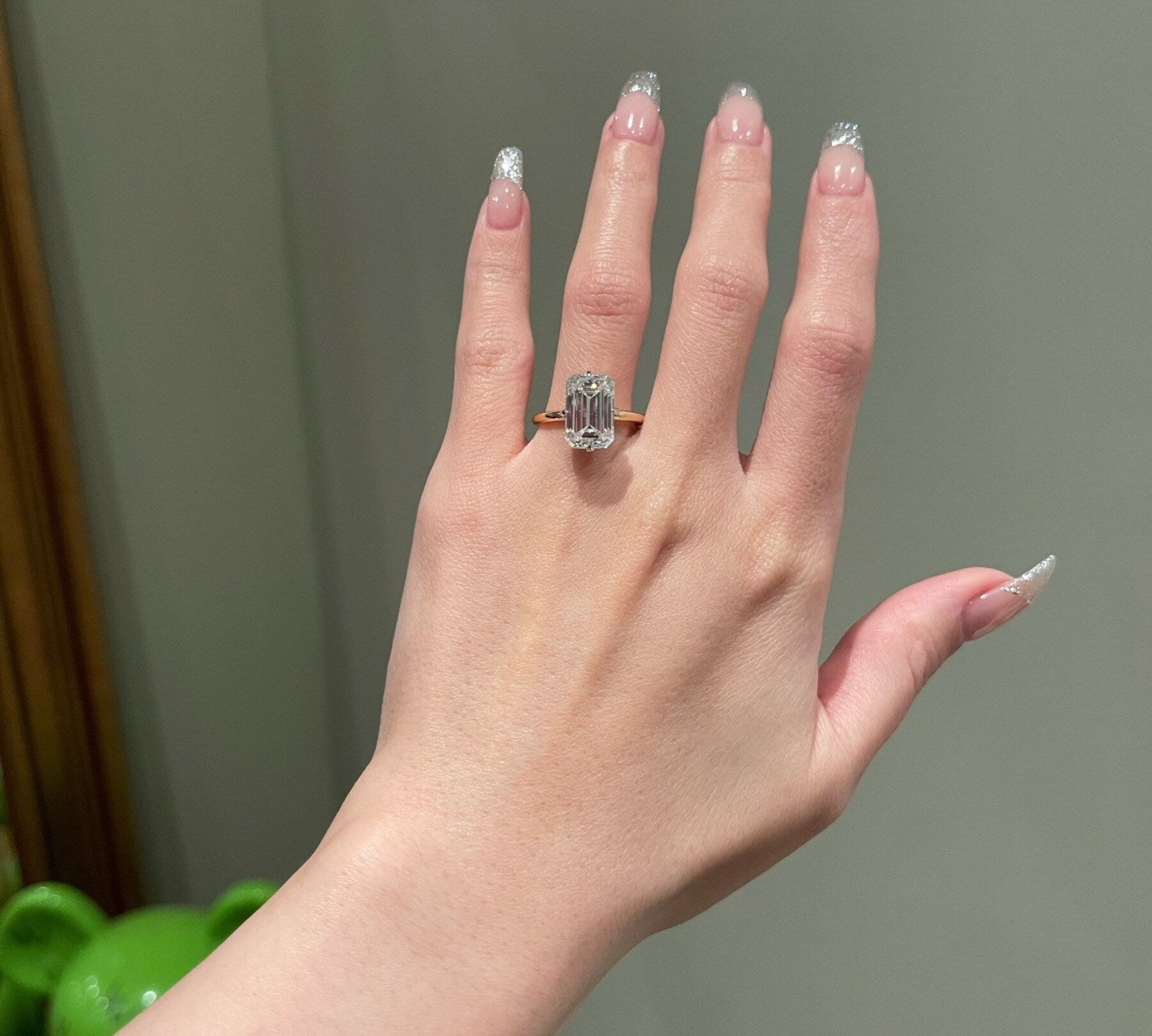 5.0 CT Emerald Shaped Moissanite Solitaire Engagement Ring 2