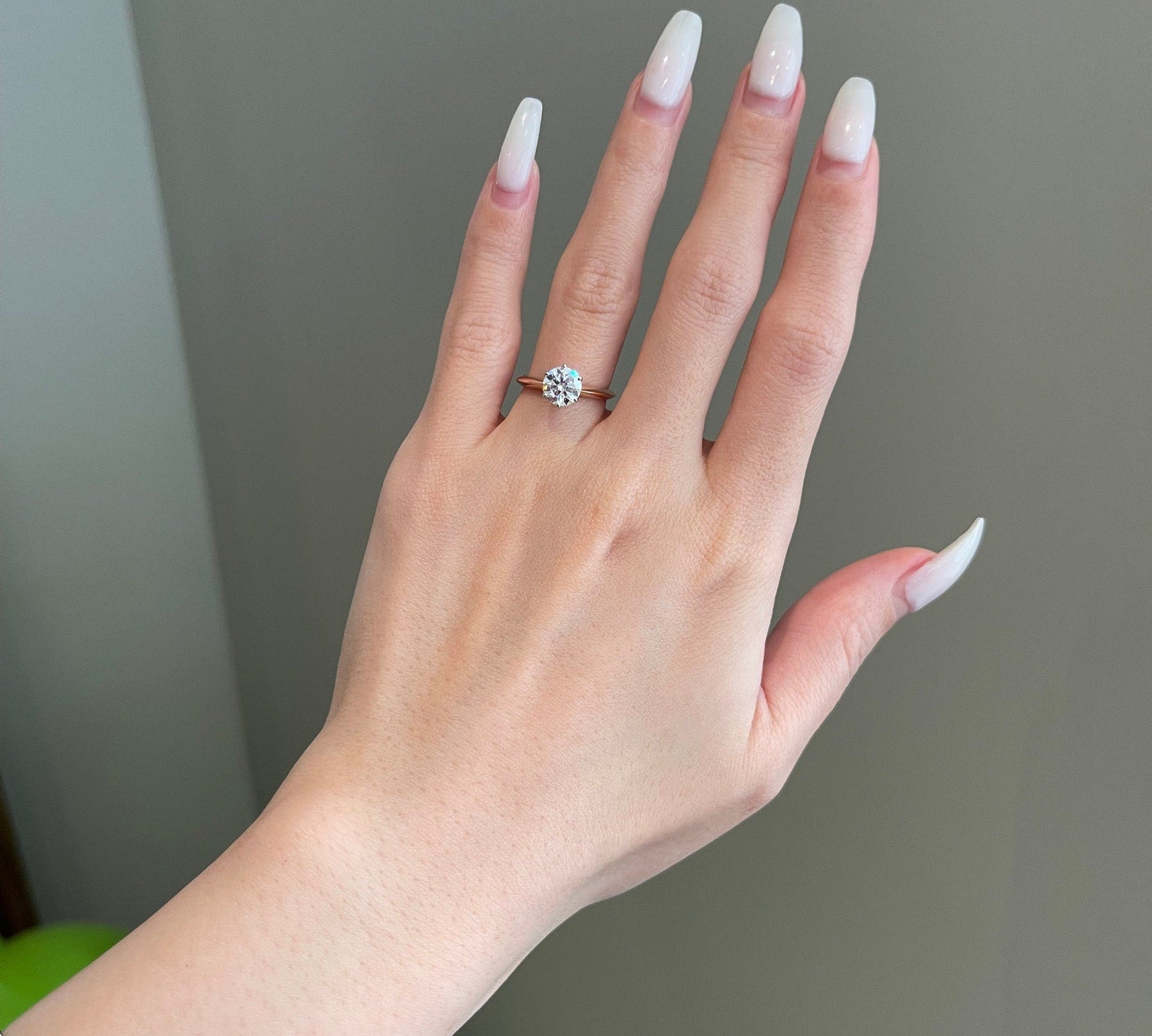 1.0 CT Round Shaped Moissanite Solitaire Engagement Ring 2