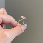 3.50 CT Round Shaped Moissanite Solitaire Engagement Ring 3