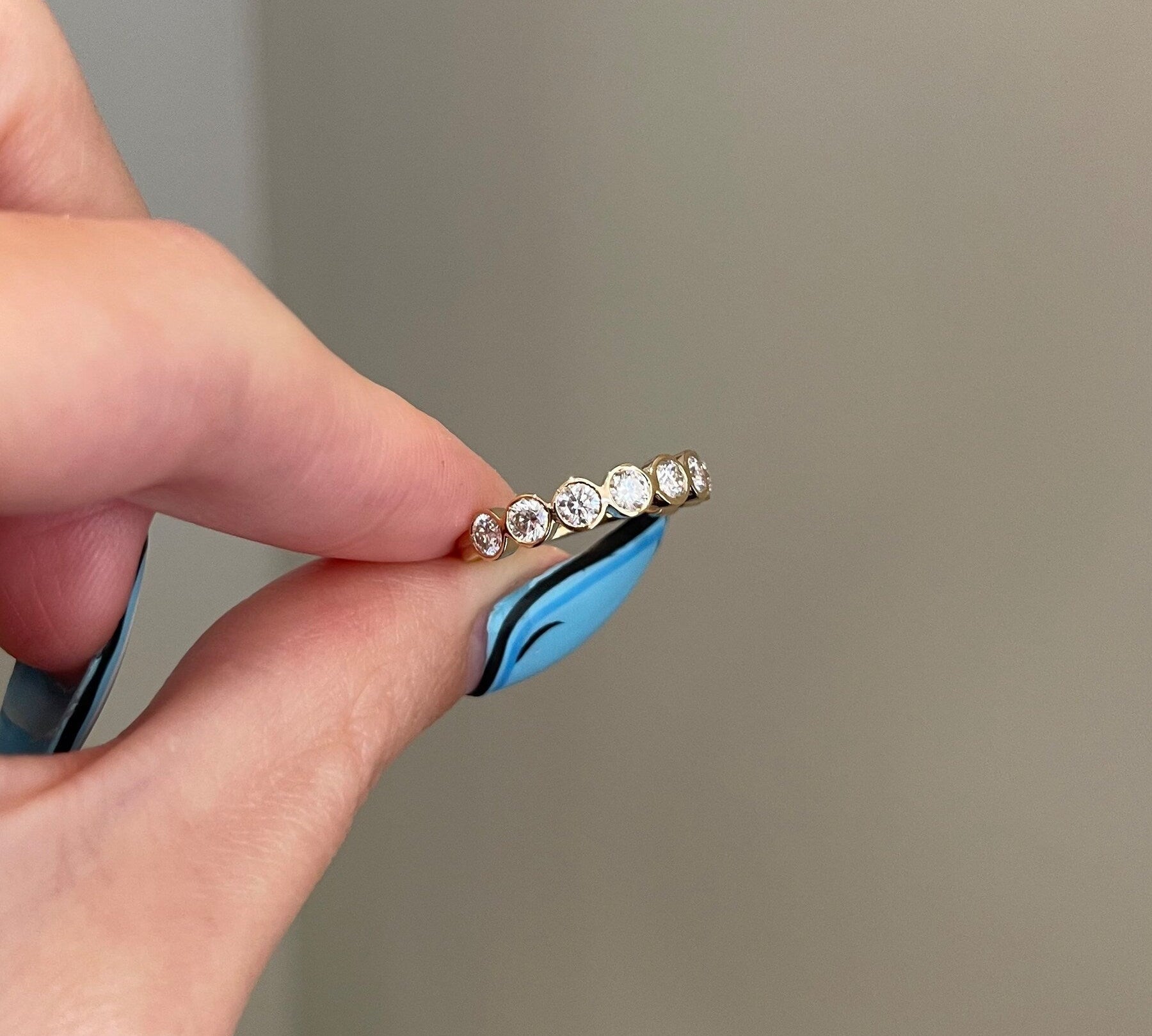 0.90 TCW Round Shaped Moissanite Bezel Half Eternity Wedding Band 1